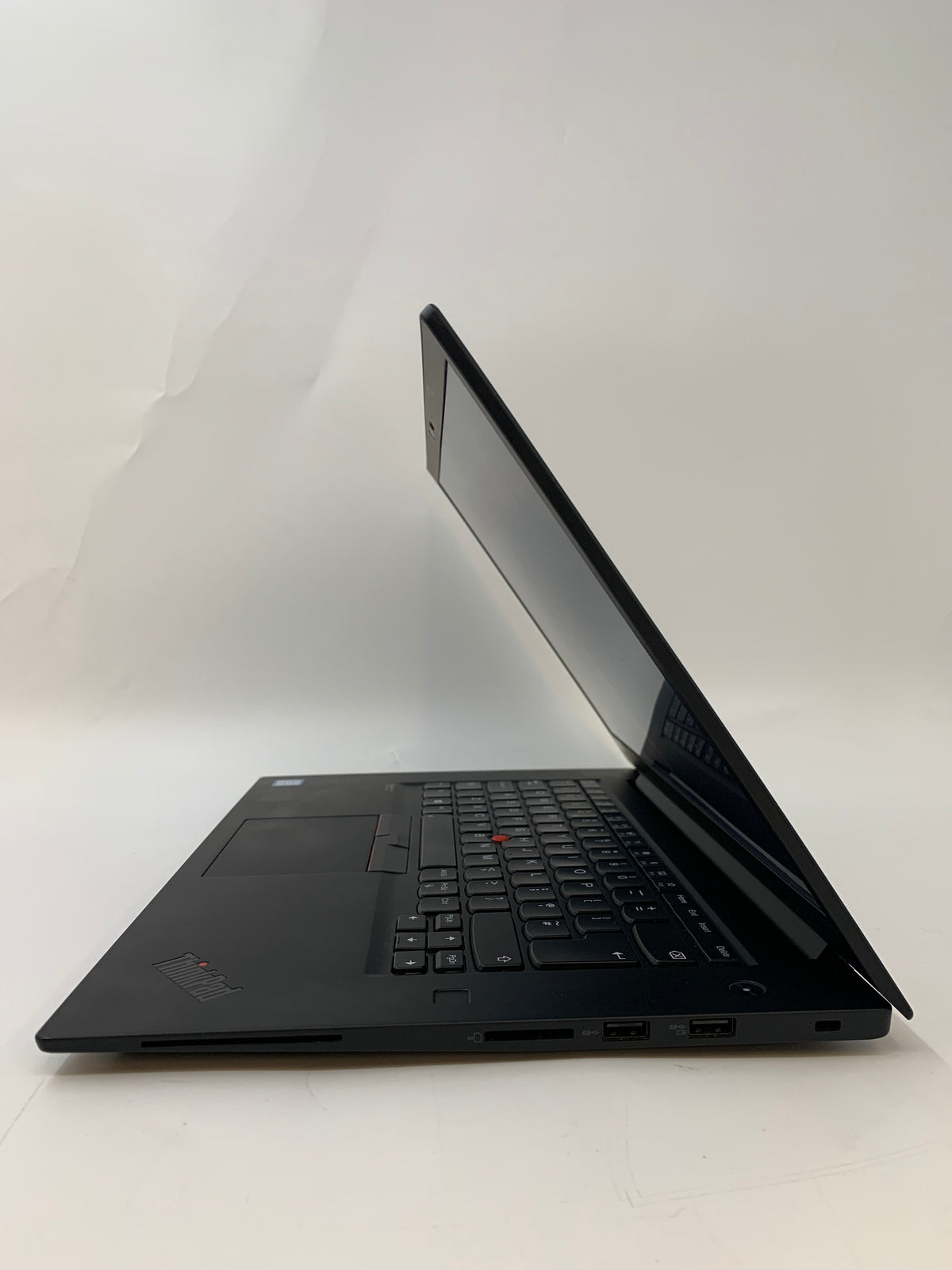 Lenovo ThinkPad X1 Extreme Gen 2 | 15.6" FHD | i7 9th Gen | 8GB RAM | 256GB SSD | W11 Pro