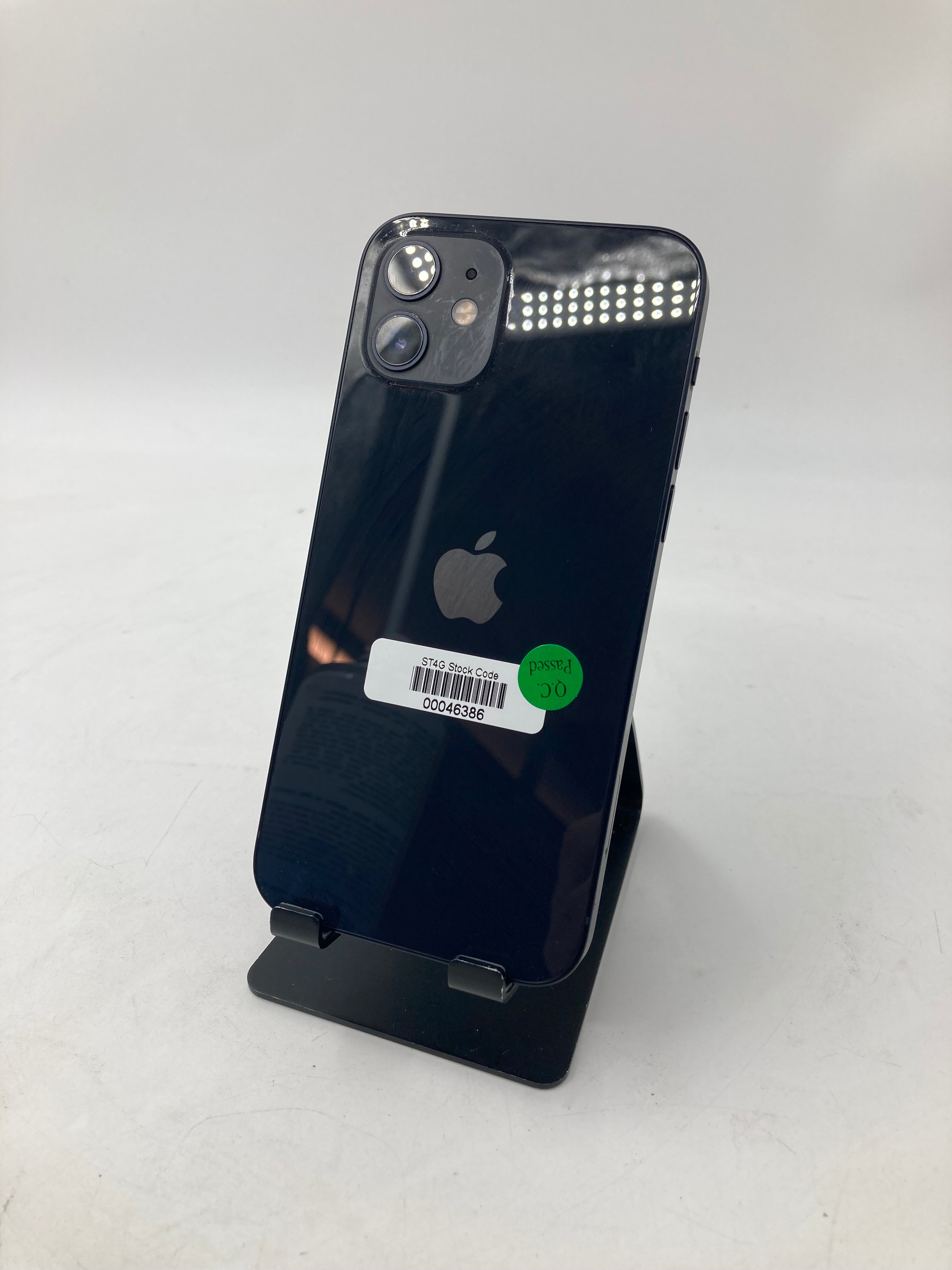 Apple iPhone A2403 6.1" Screen 64GB Unlocked - Navy