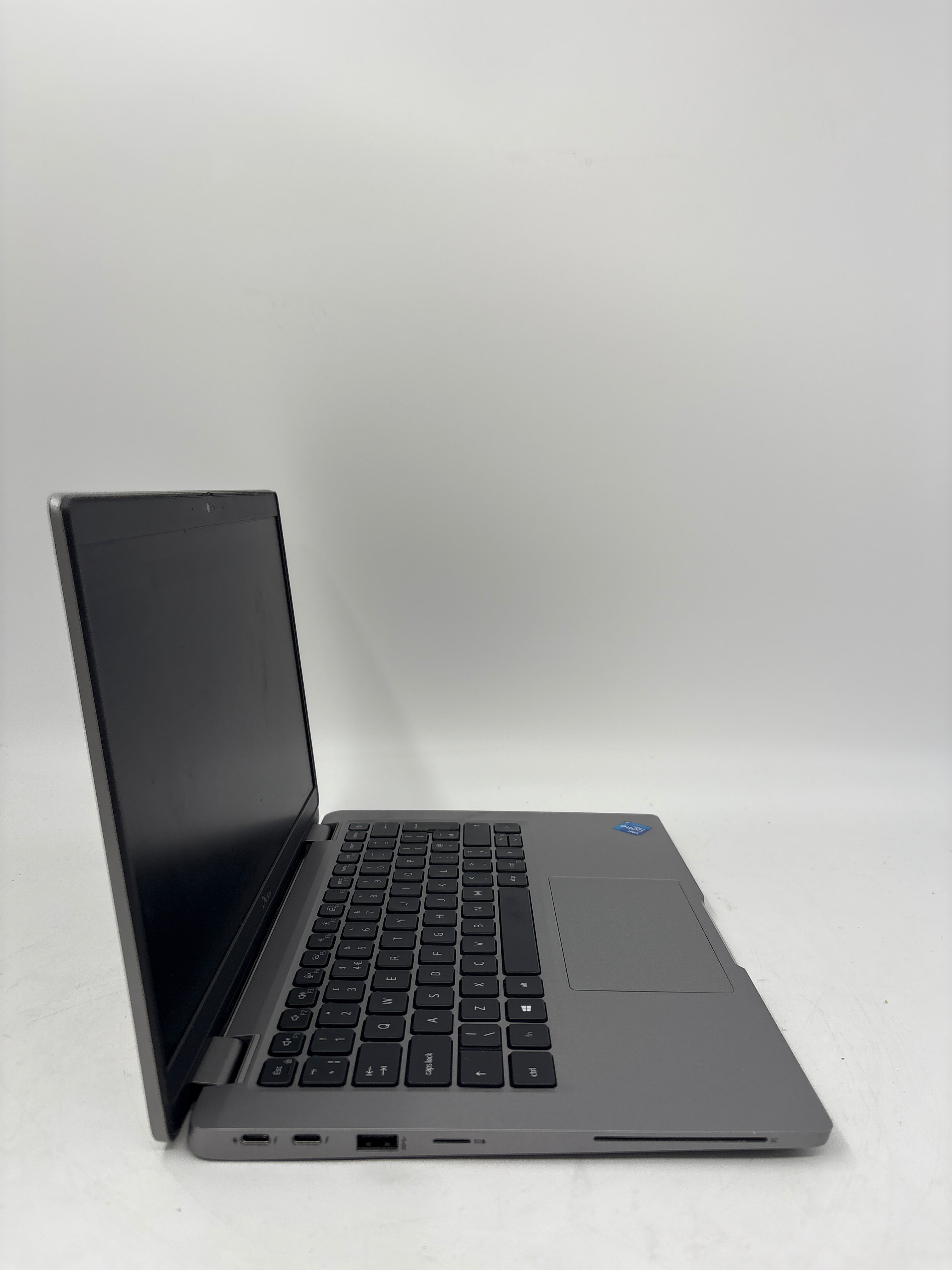 Dell Laptop Latitude 5320 13.3" Screen i5 11th Gen 8GB RAM 256GB SSD W11