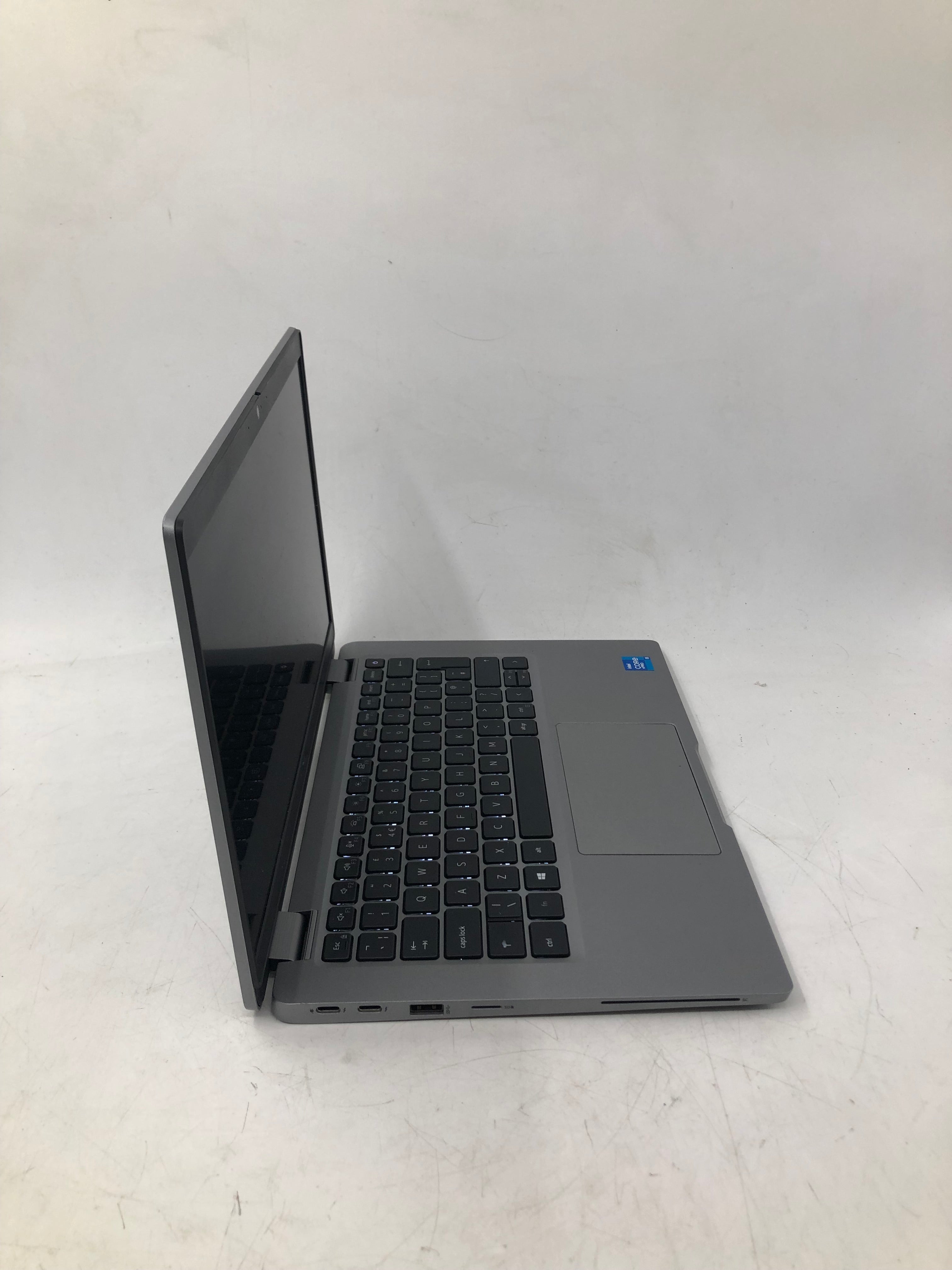 Dell Latitude 5320 13" Screen i5 11th Gen 8GB RAM 256GB SSD W11