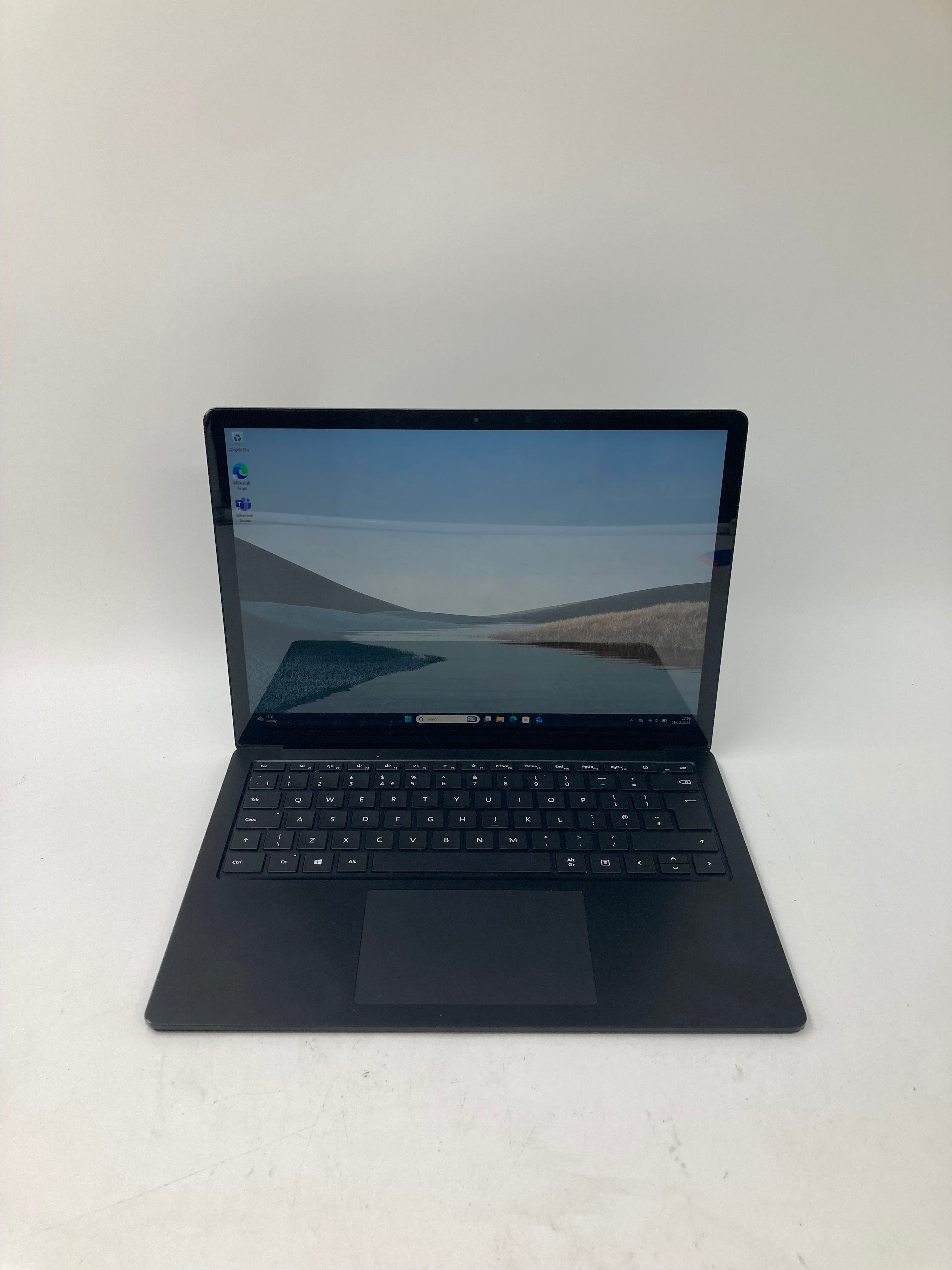 Microsoft Surface 3 13" Touch Screen i5 10th Gen 8GB RAM 256GB SSD W11