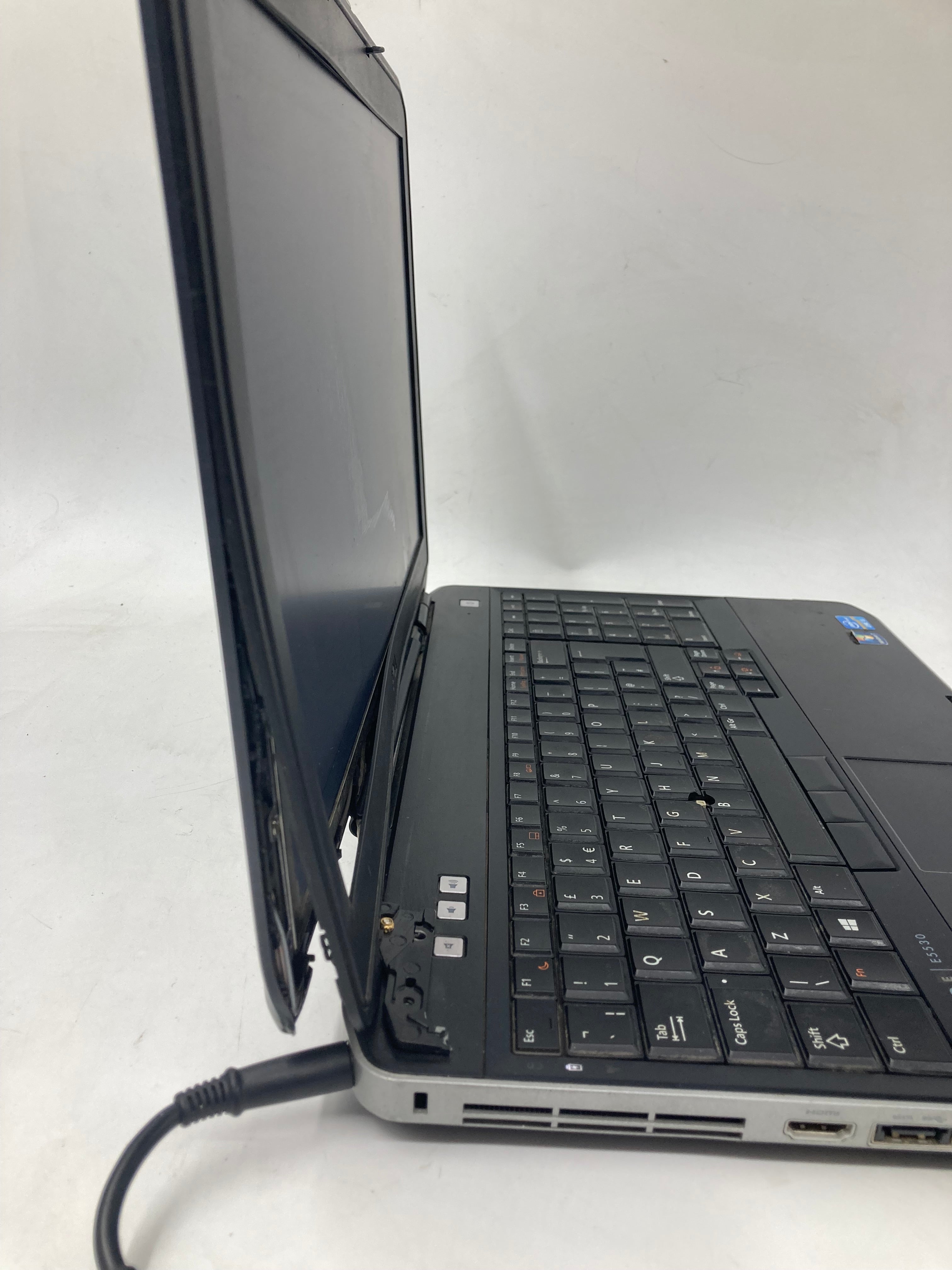 Dell E5530 15.6" Screen i3 2nd Gen 4GB RAM No SSD No OS