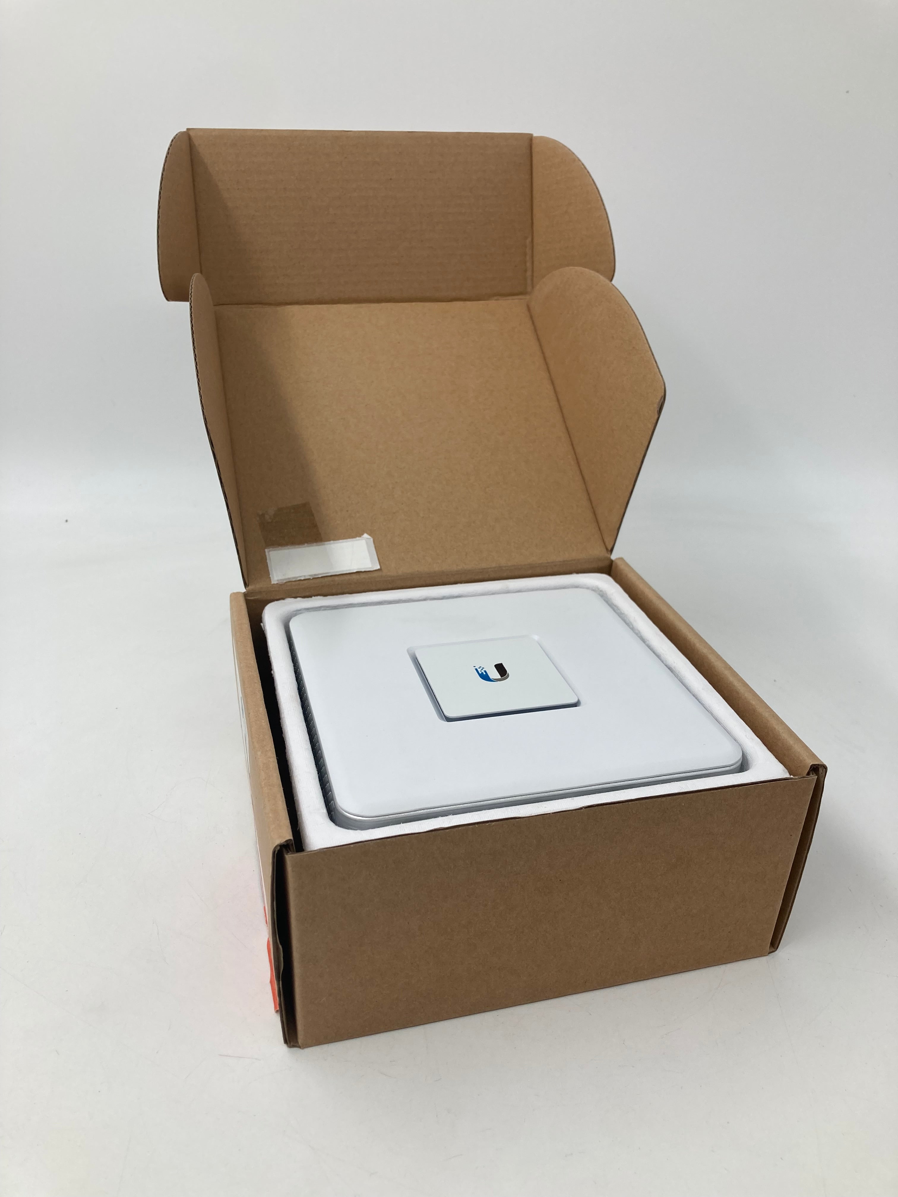 Ubiquiti Networks Unifi Security Gateway USG