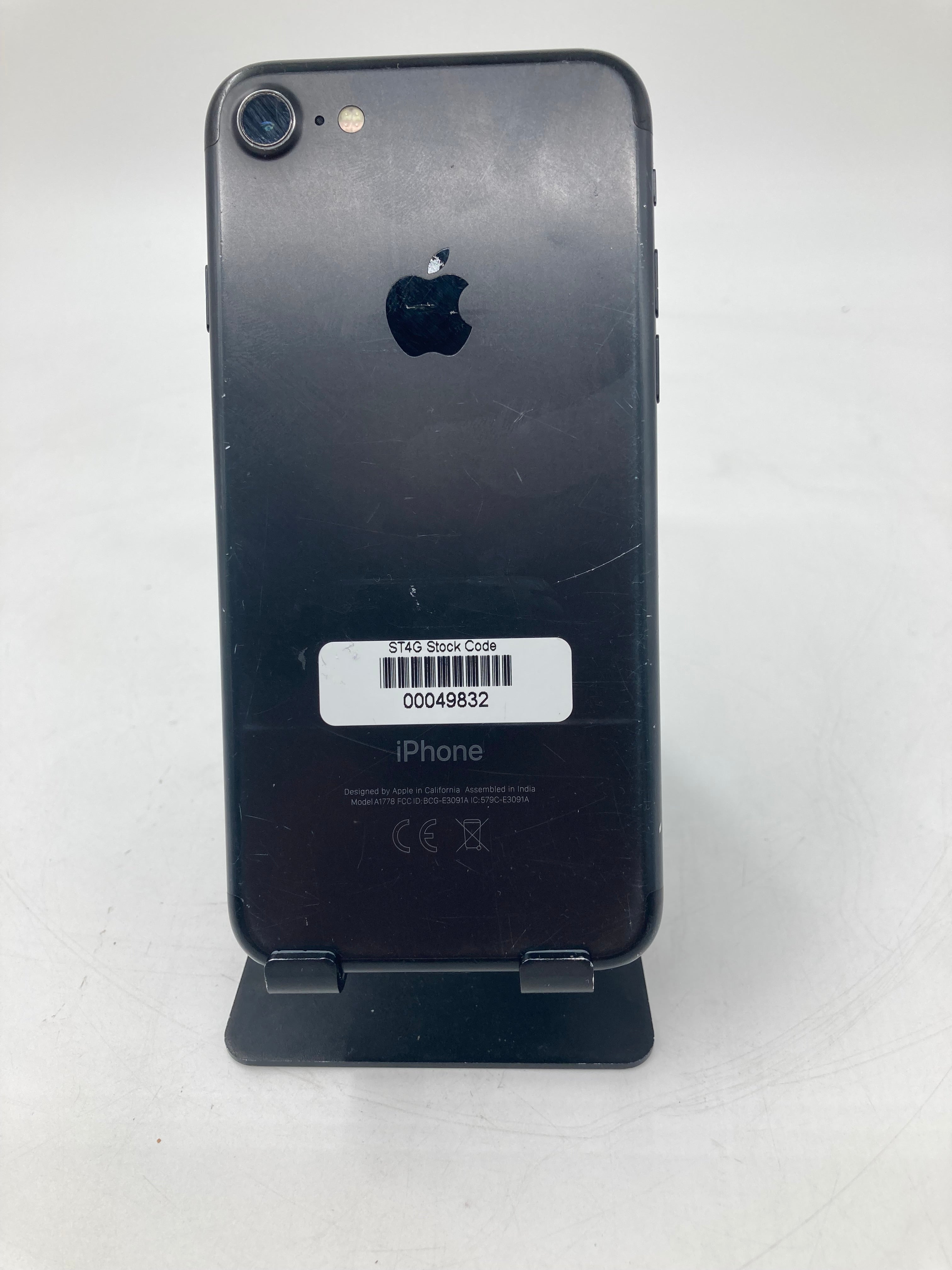 Apple iPhone 7 2016 5" Screen 32GB Storage Black Spares
