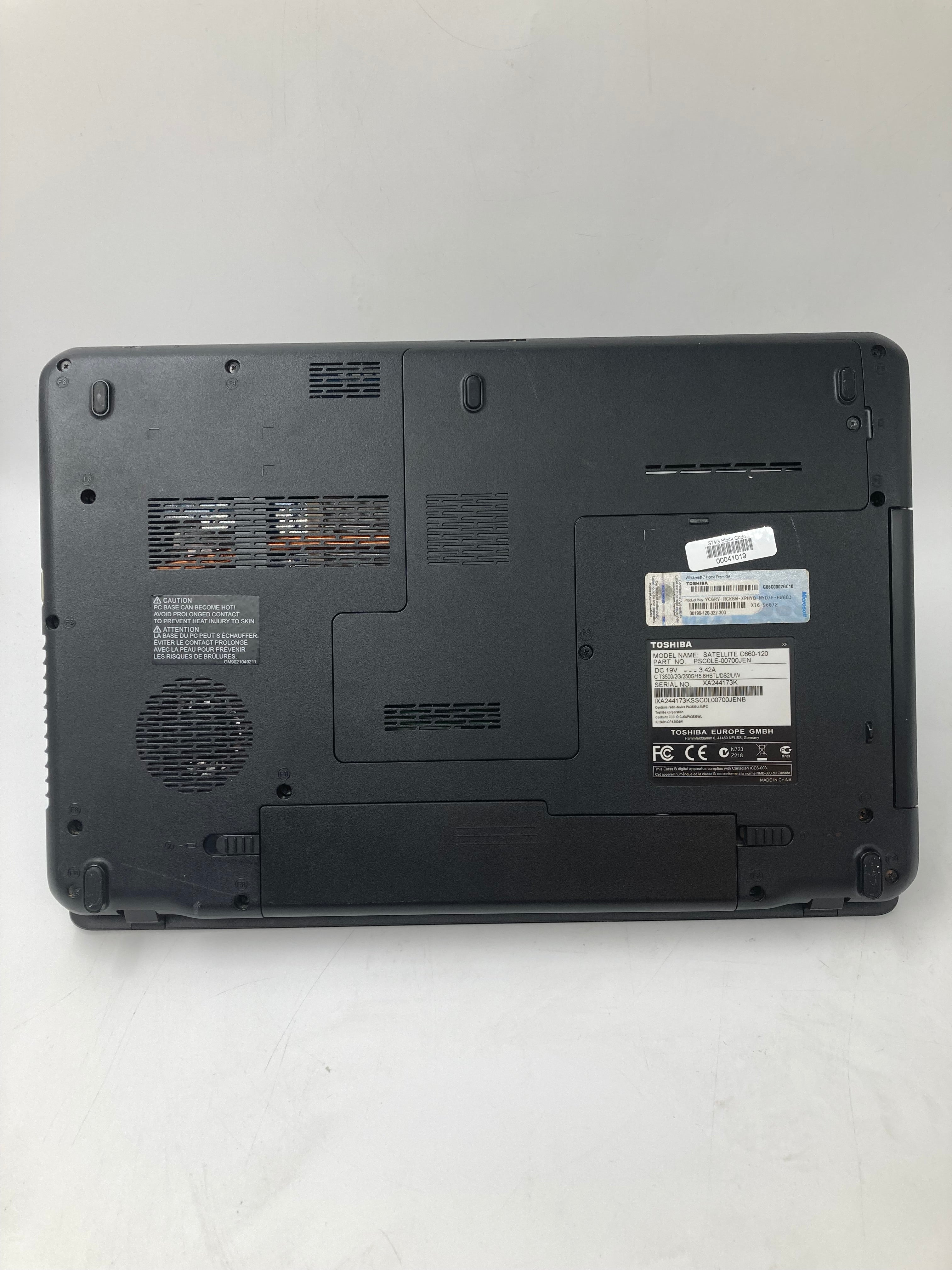 Toshiba Satellite C660-120 Spares: Celeron T3500, 2GB RAM, 15.6" (No SSD/OS)