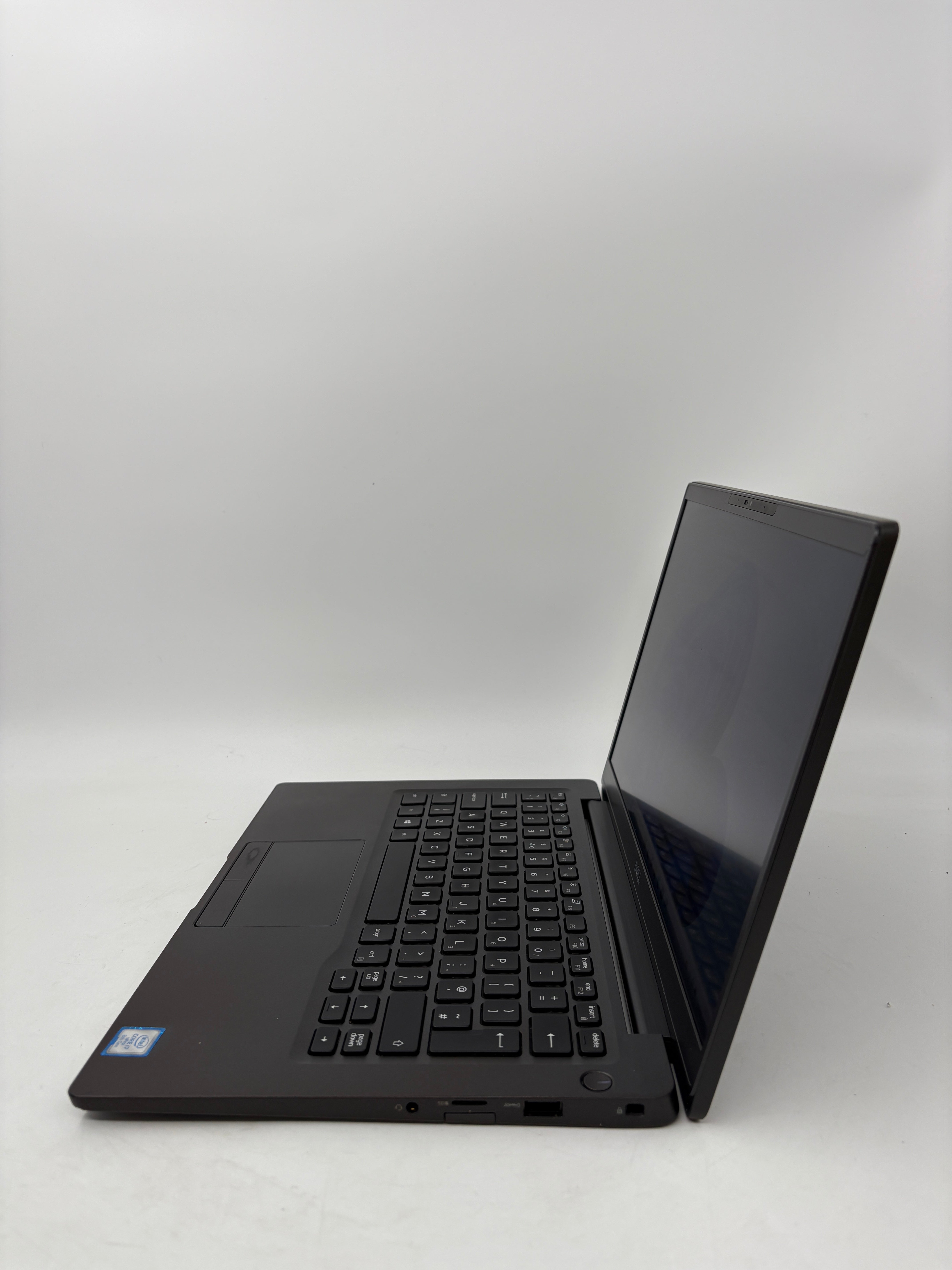 Dell Laptop Latitude 7400 14" Screen i7 8th Gen 8GB RAM 256GB SSD W11