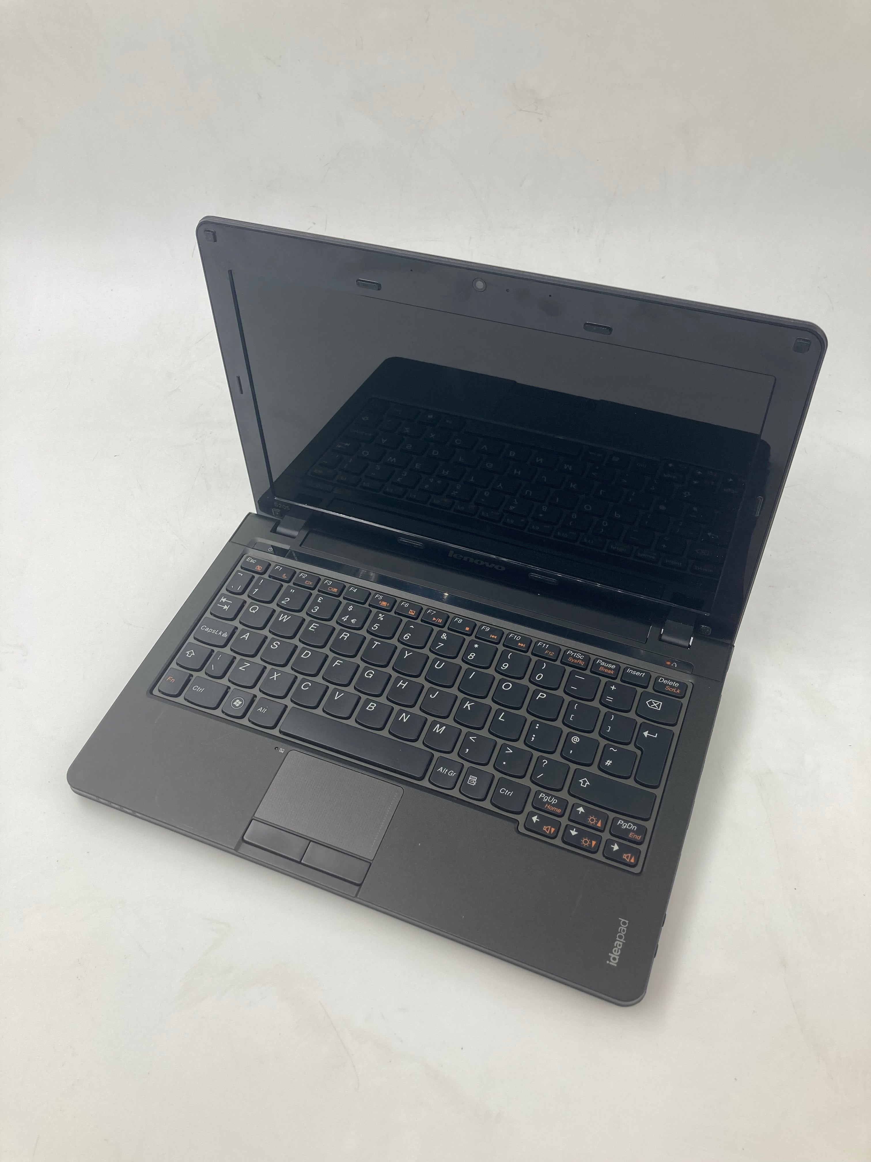 Lenovo Laptop IdeaPad S205 11.6" Intel Celeron 4GB RAM No HDD *Spares*