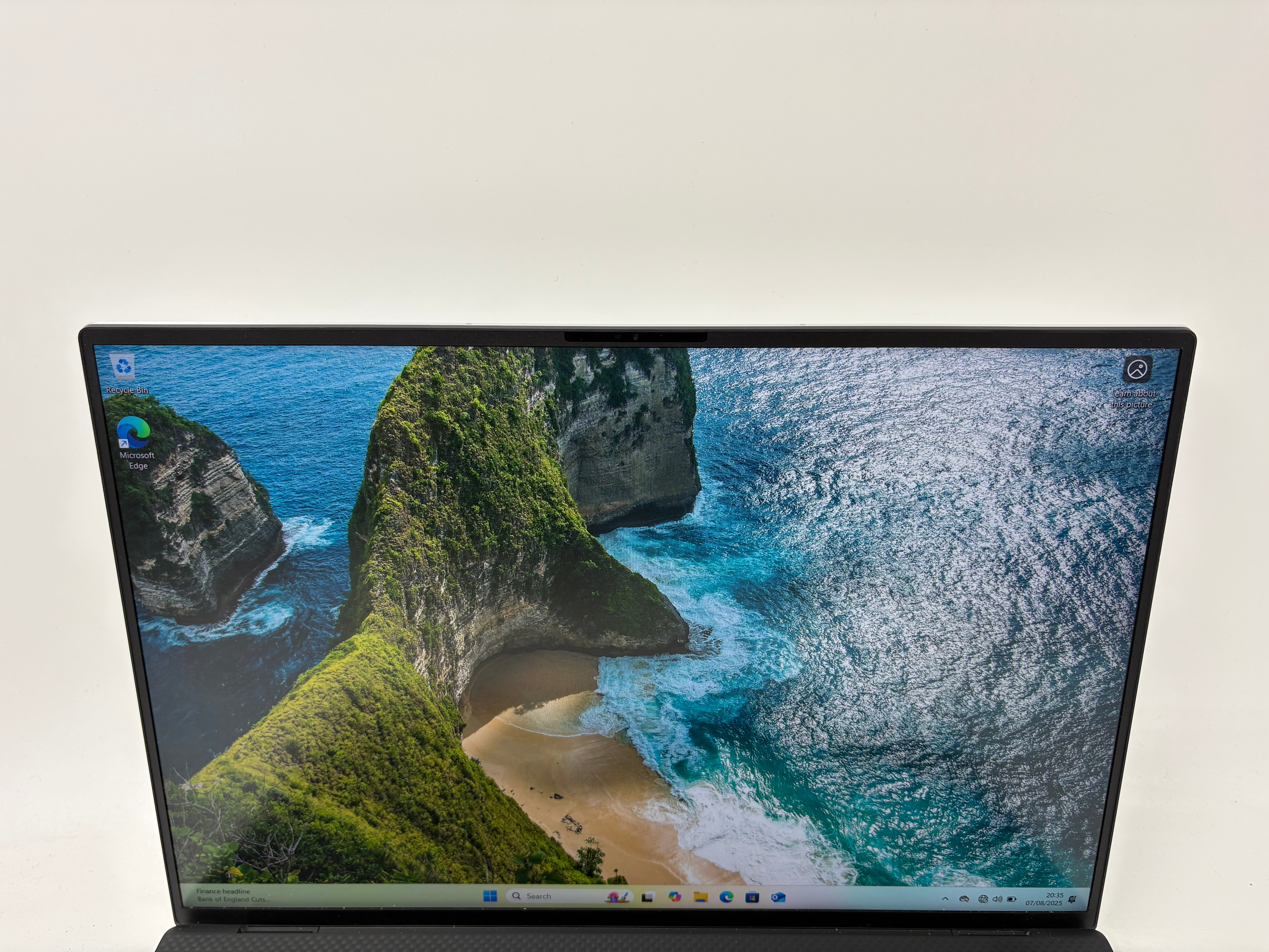 Refurbished Dell XPS 15 9510 15.6" Screen (1920 x 1200) Intel Core i7-11800H 16GB RAM 512GB SSD Windows 11 Pro Laptop