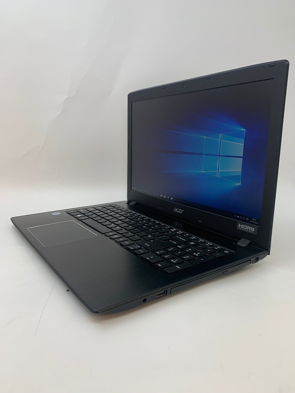 Acer Aspire E15 N16Q2 | 15.6" FHD | i5 7th Gen | 4GB RAM | 256GB SSD | W10 Pro