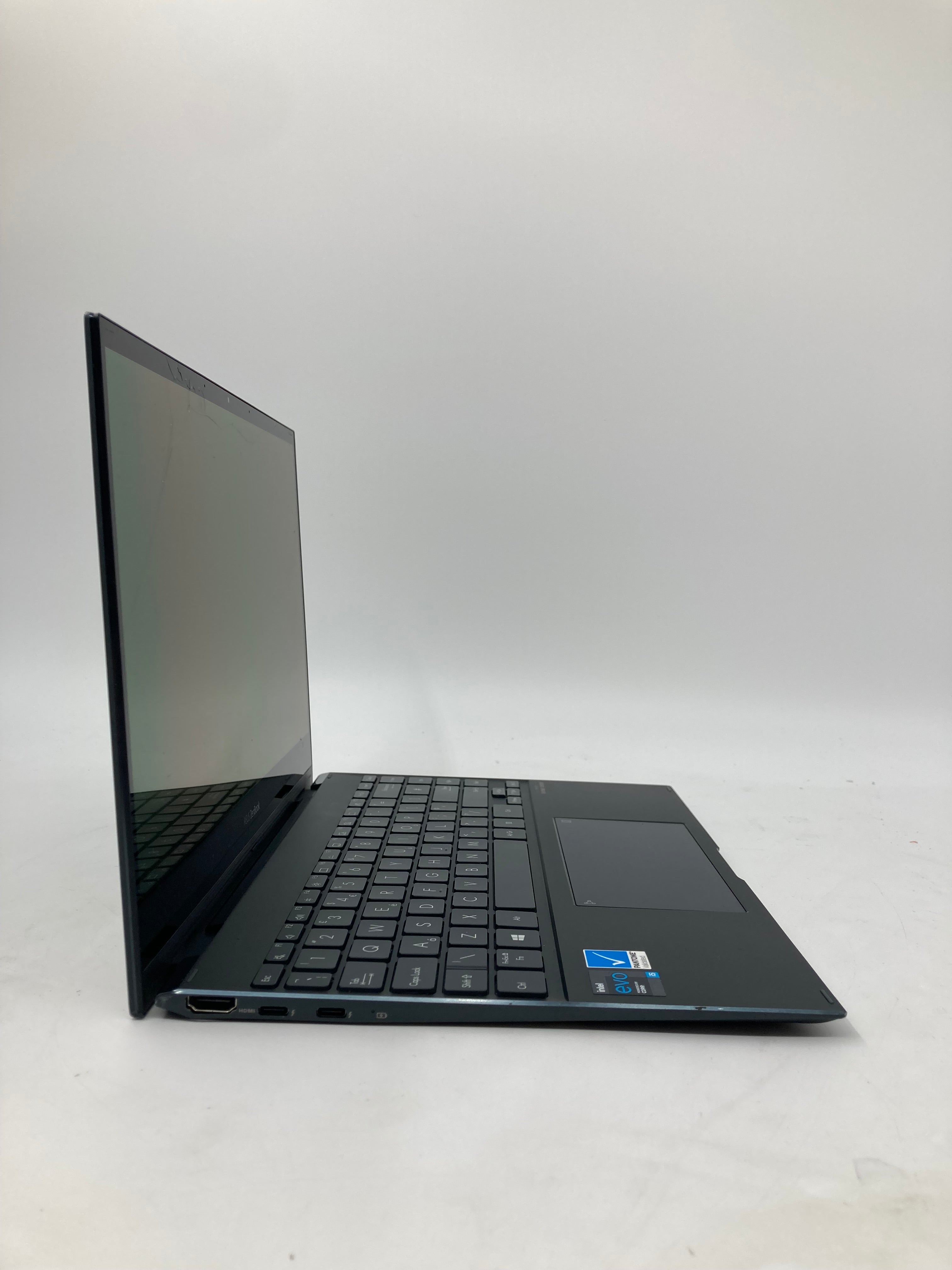 Asus ZenBook UX363E 13" i5 11th Gen 8GB RAM No HDD No OS *Spares*