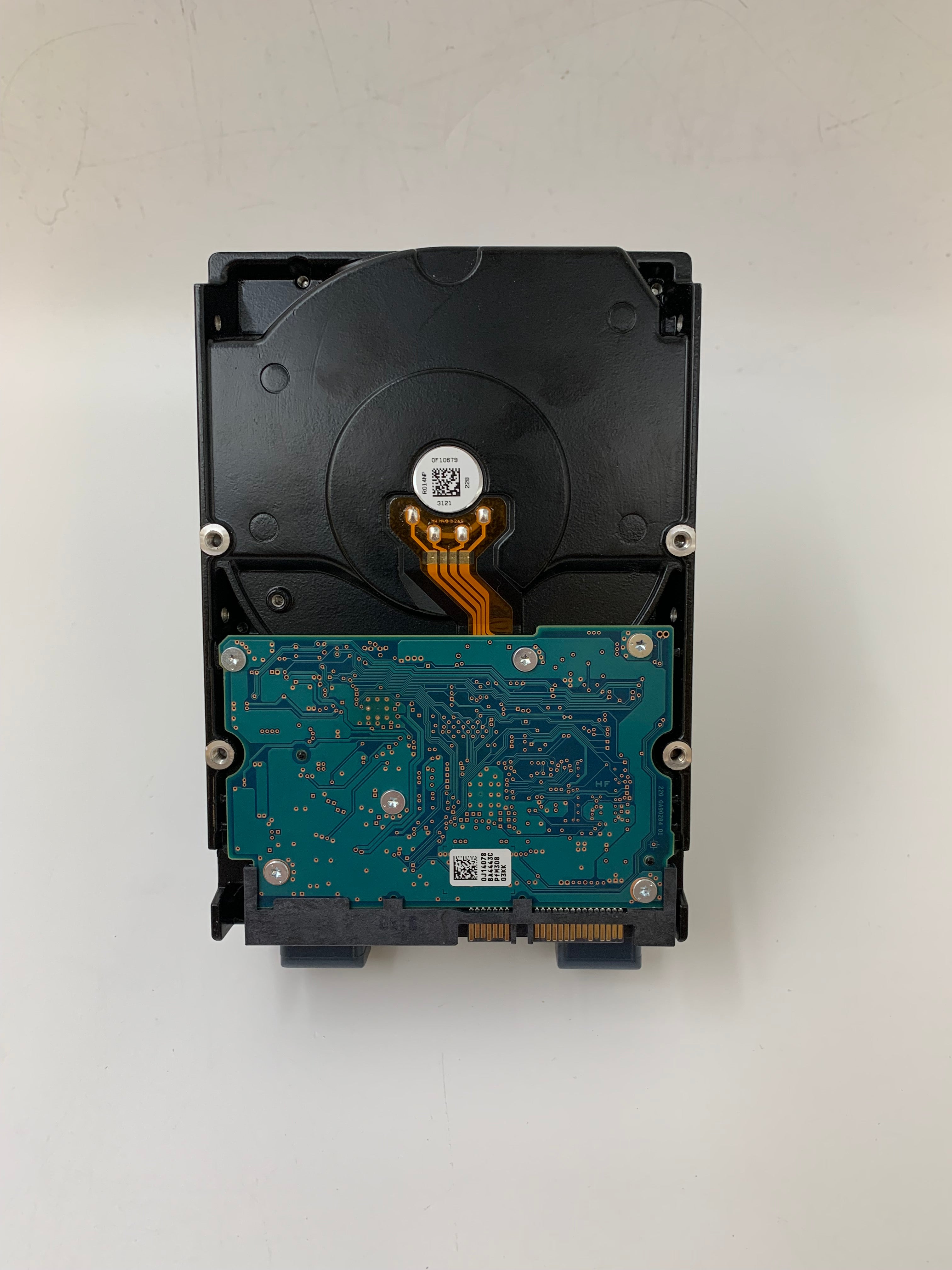 HGST HDD | 2TB | 3.5 inch | SATA | HUA723020ALA640 | 7.2K RPM | 6Gbps