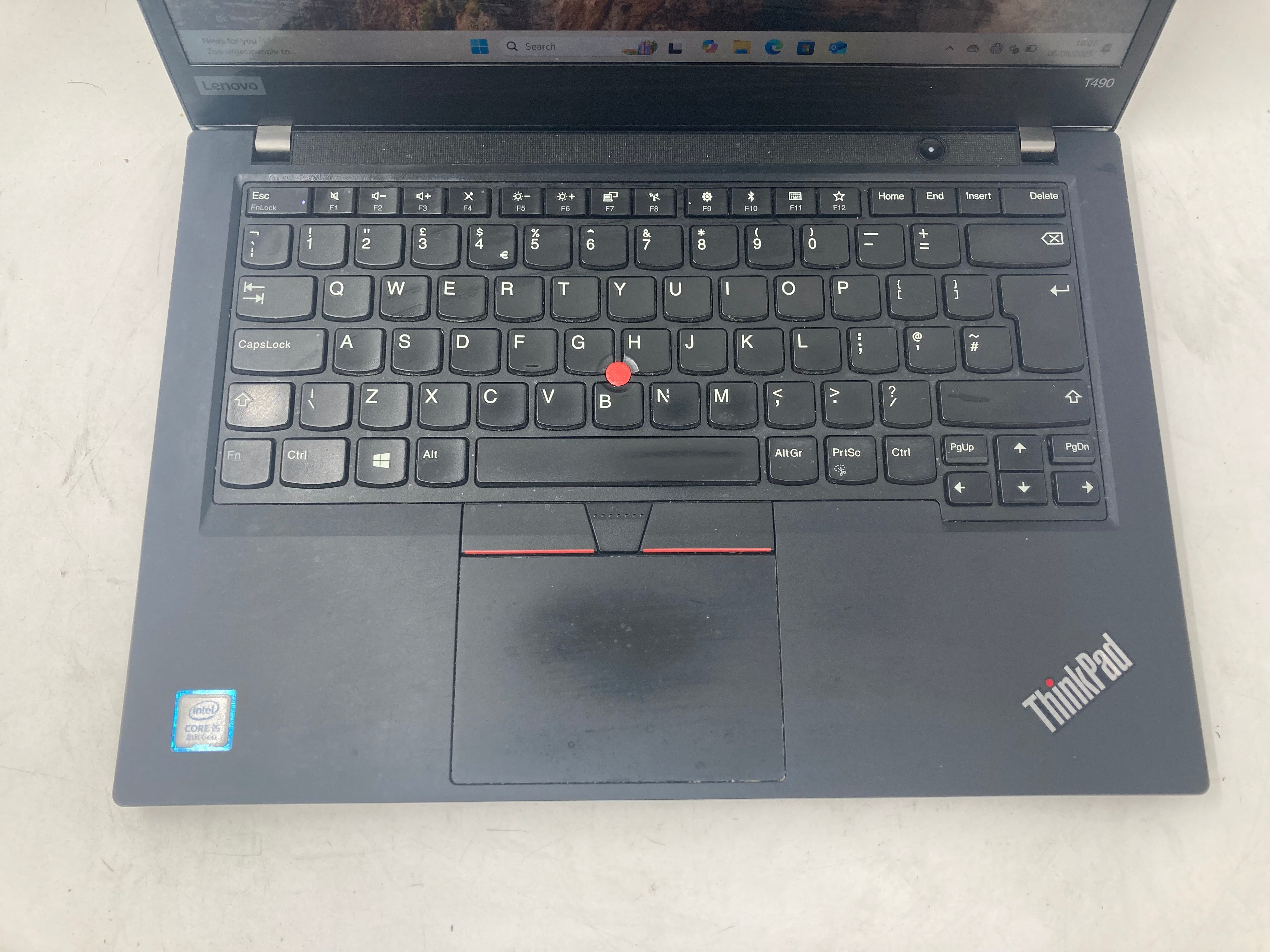 Lenovo ThinkPad T490 14" Screen i5 8th Gen 8GB RAM 256GB SSD Win 11