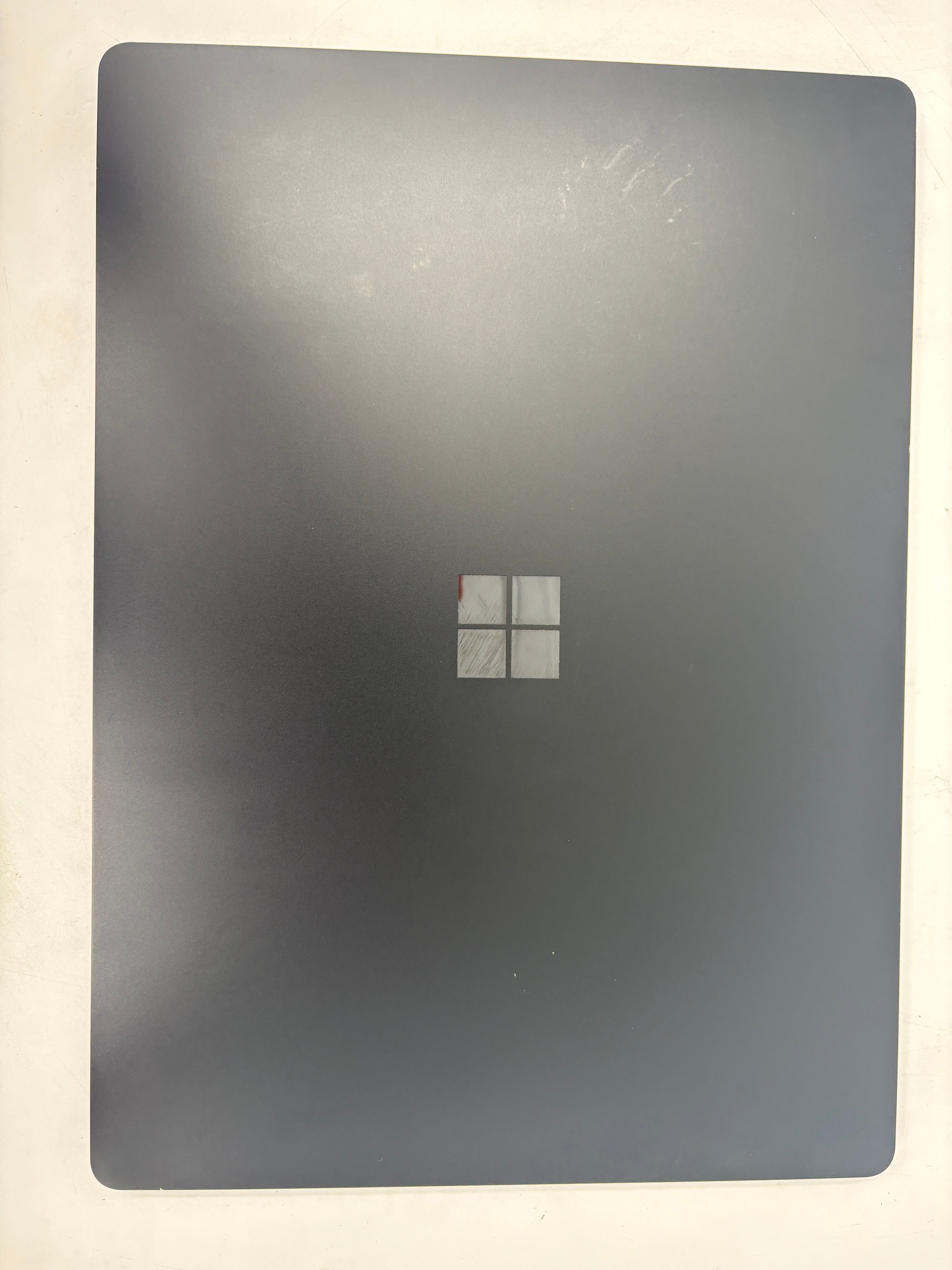 Microsoft Surface Laptop 3 13.5" Touchscreen i5 10th Gen 8GB RAM 256GB SSD W11