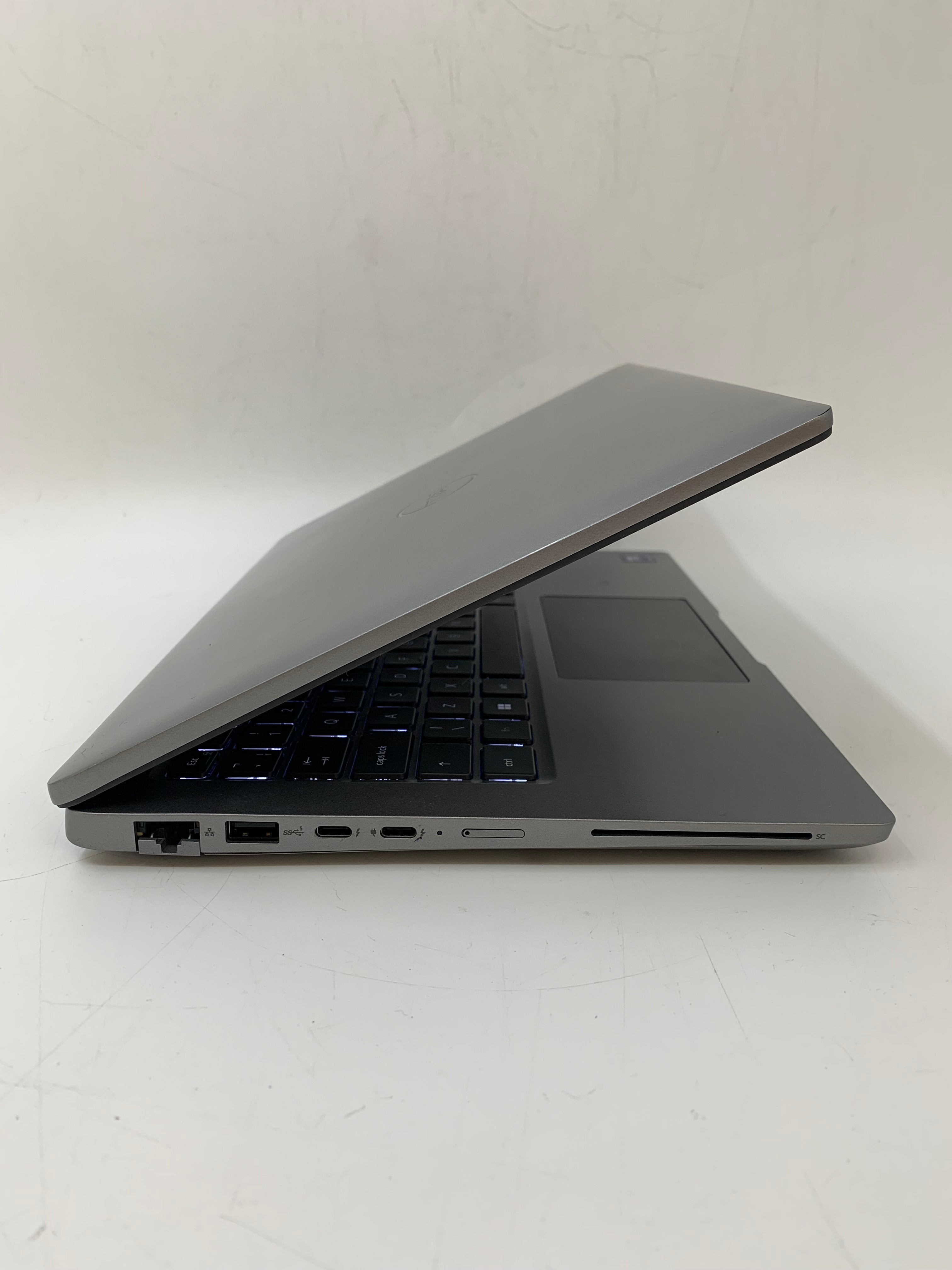 Dell Latitude 5450 | 14" FHD | Ultra 5 135U | 16GB RAM | 1TB SSD | W11 Pro