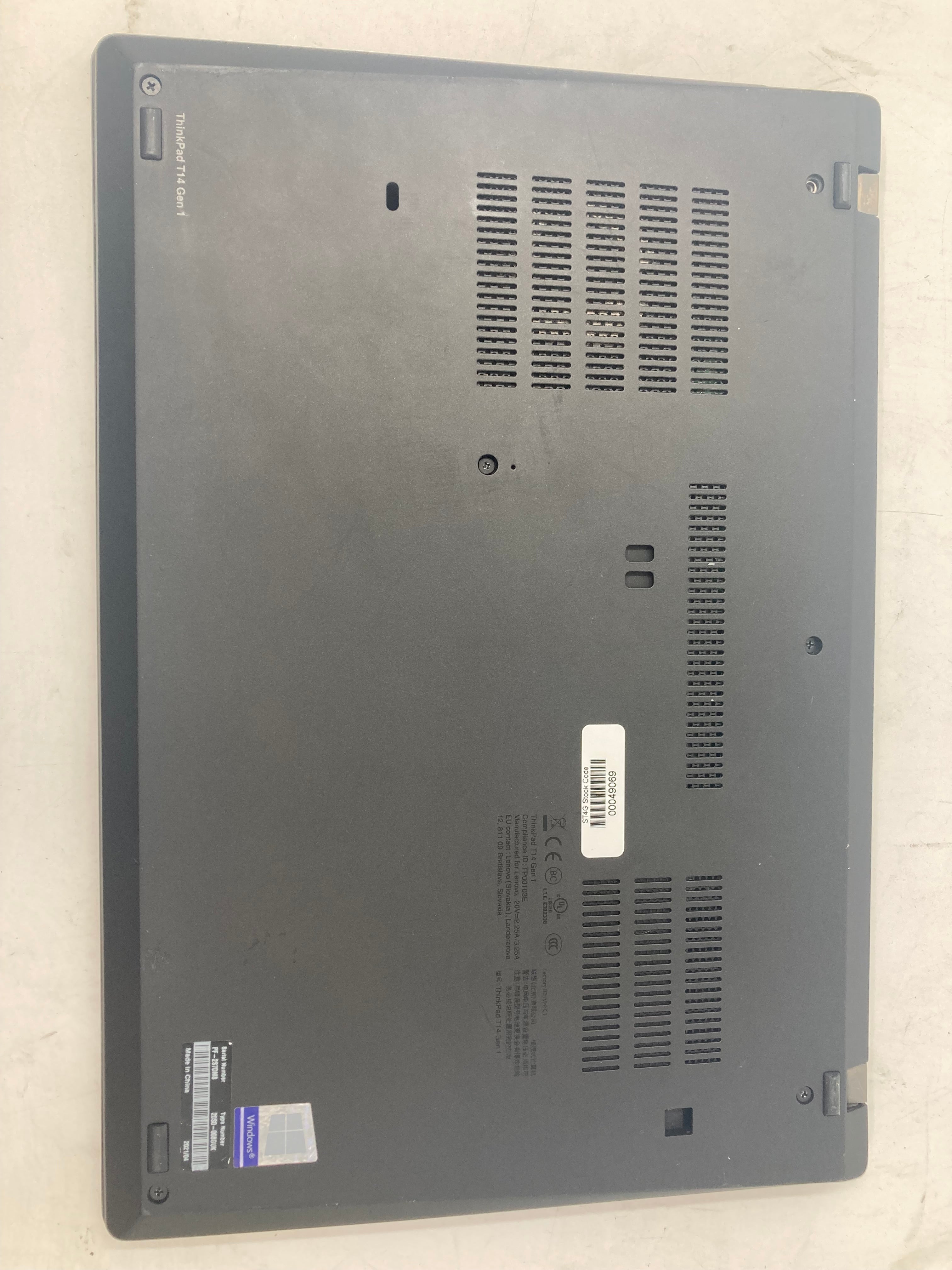Lenovo ThinkPad T14 14" Screen i5 10th Gen No RAM No SDD No OS *Spares*