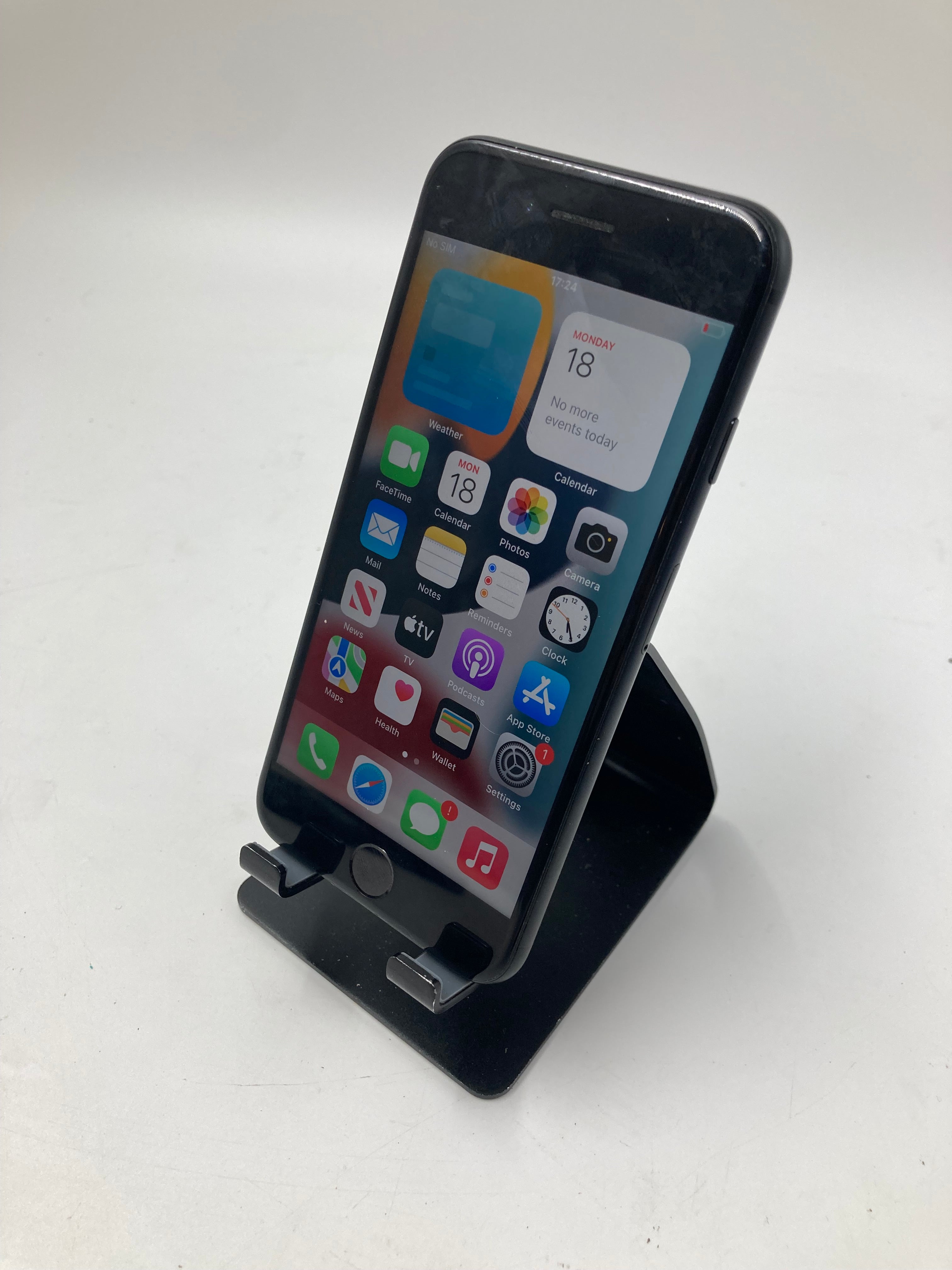 Apple iPhone 7 A1778 8 A1905 32GB 64GB Black Grey Lot of 6