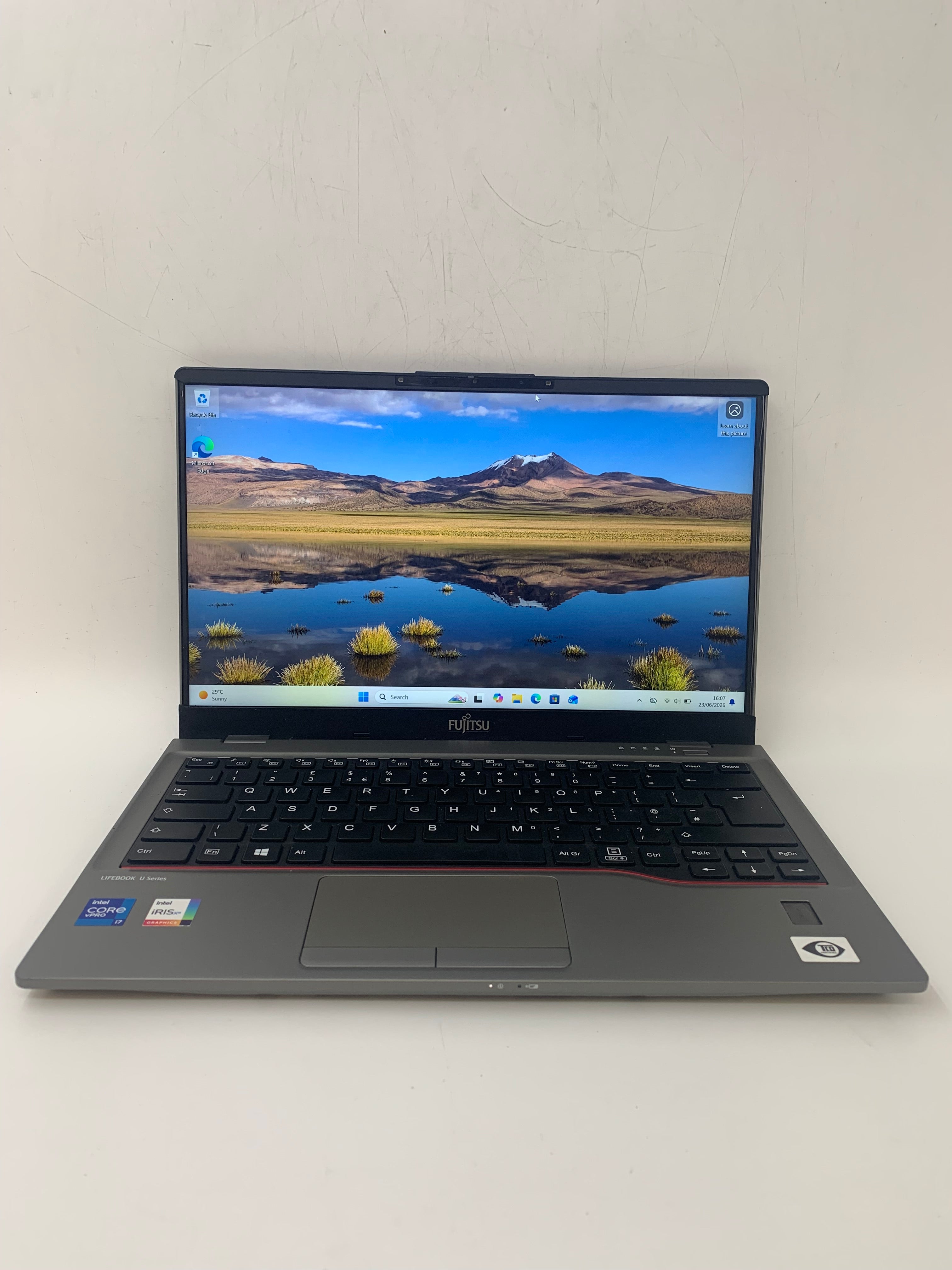 Fujitsu Lifebook U7411 Spares: 14" FHD, i7 11th Gen, 16GB RAM, 512GB SSD, W11 Pro