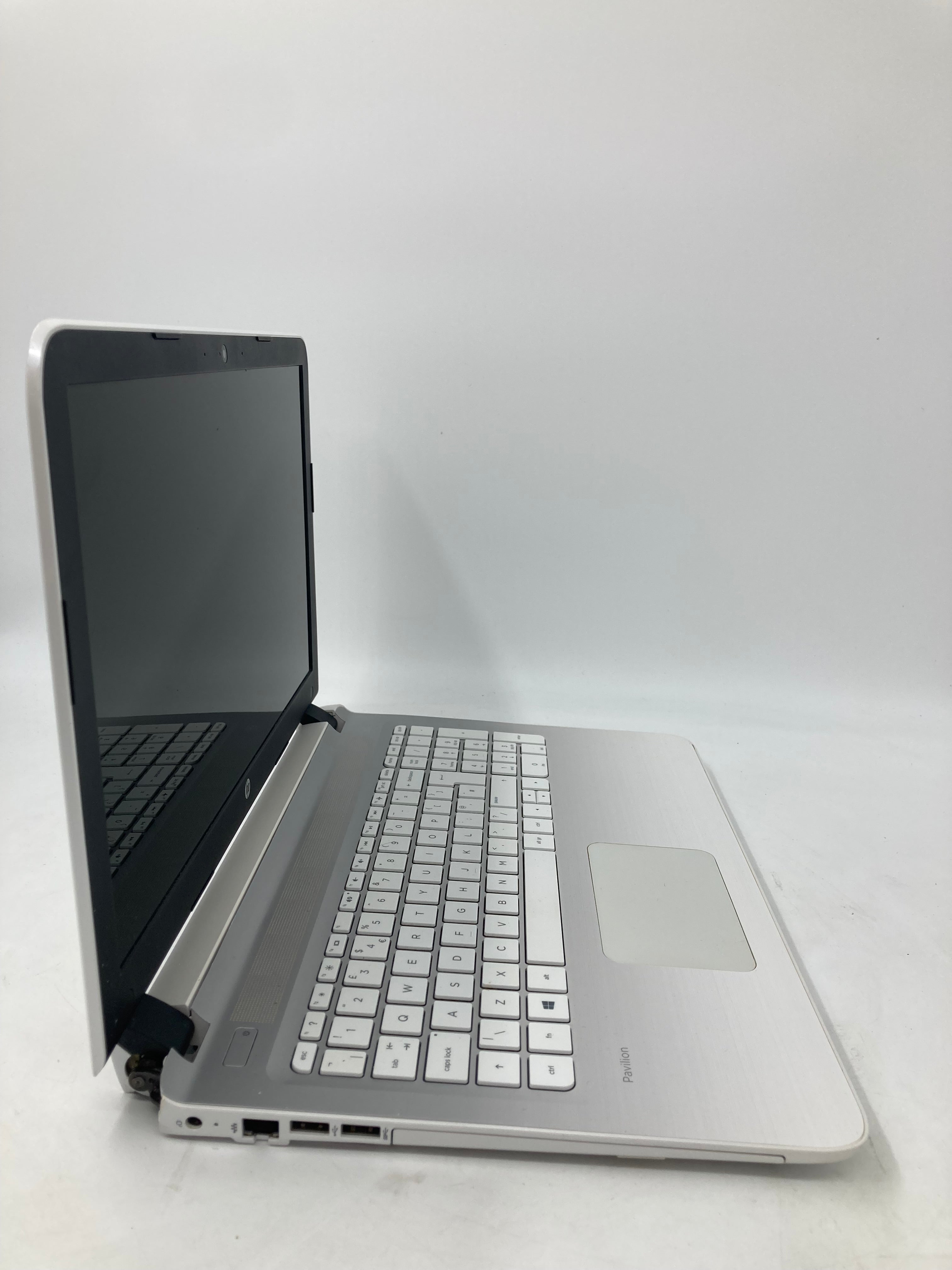 HP Pavilion 15" Screen i3 5th Gen 8GB RAM No SSD No OS