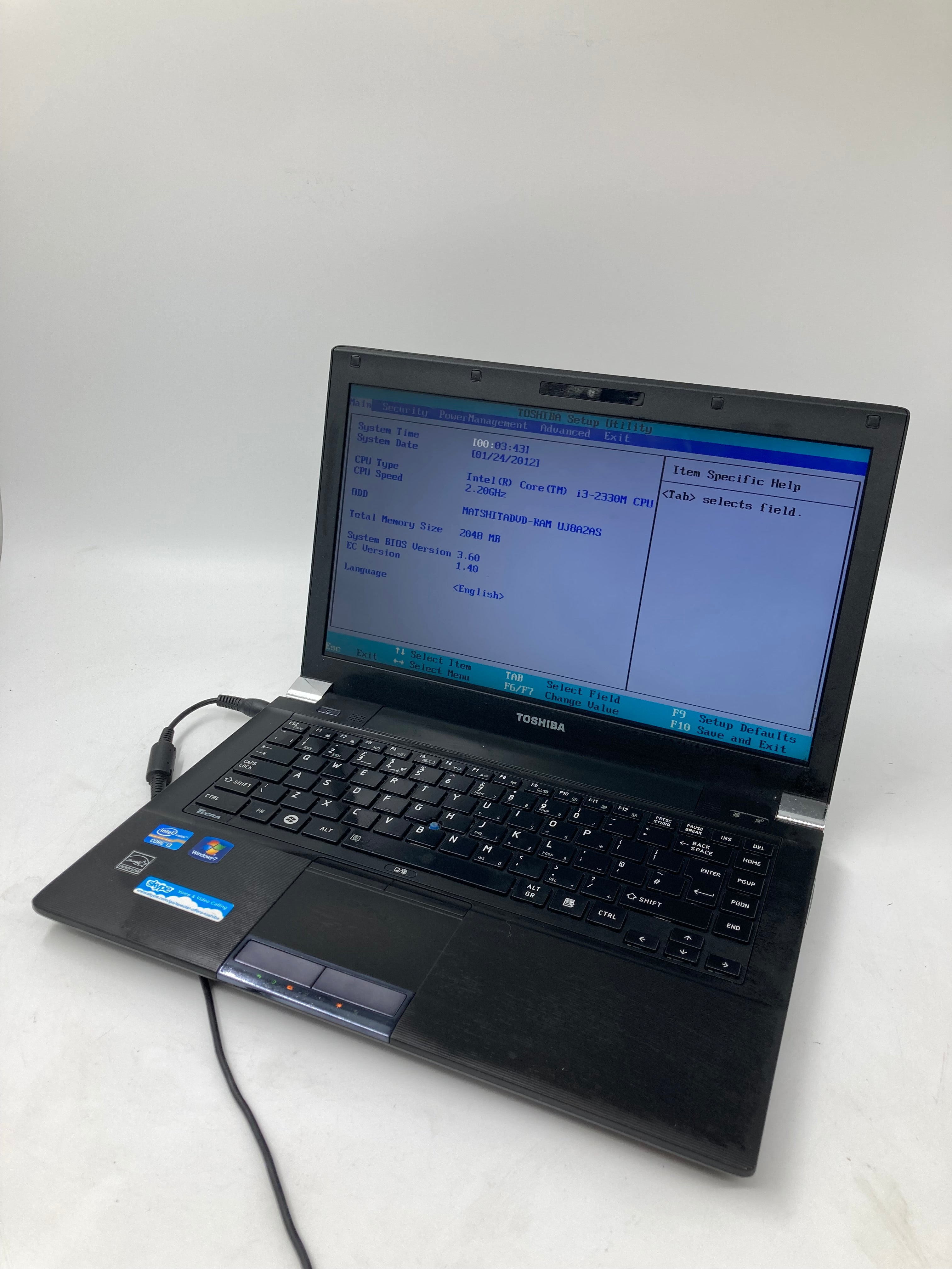 Toshiba Laptop Tecra R840-15J 14" i3 2nd Gen 2GB RAM No HDD No OS Batch of 2
