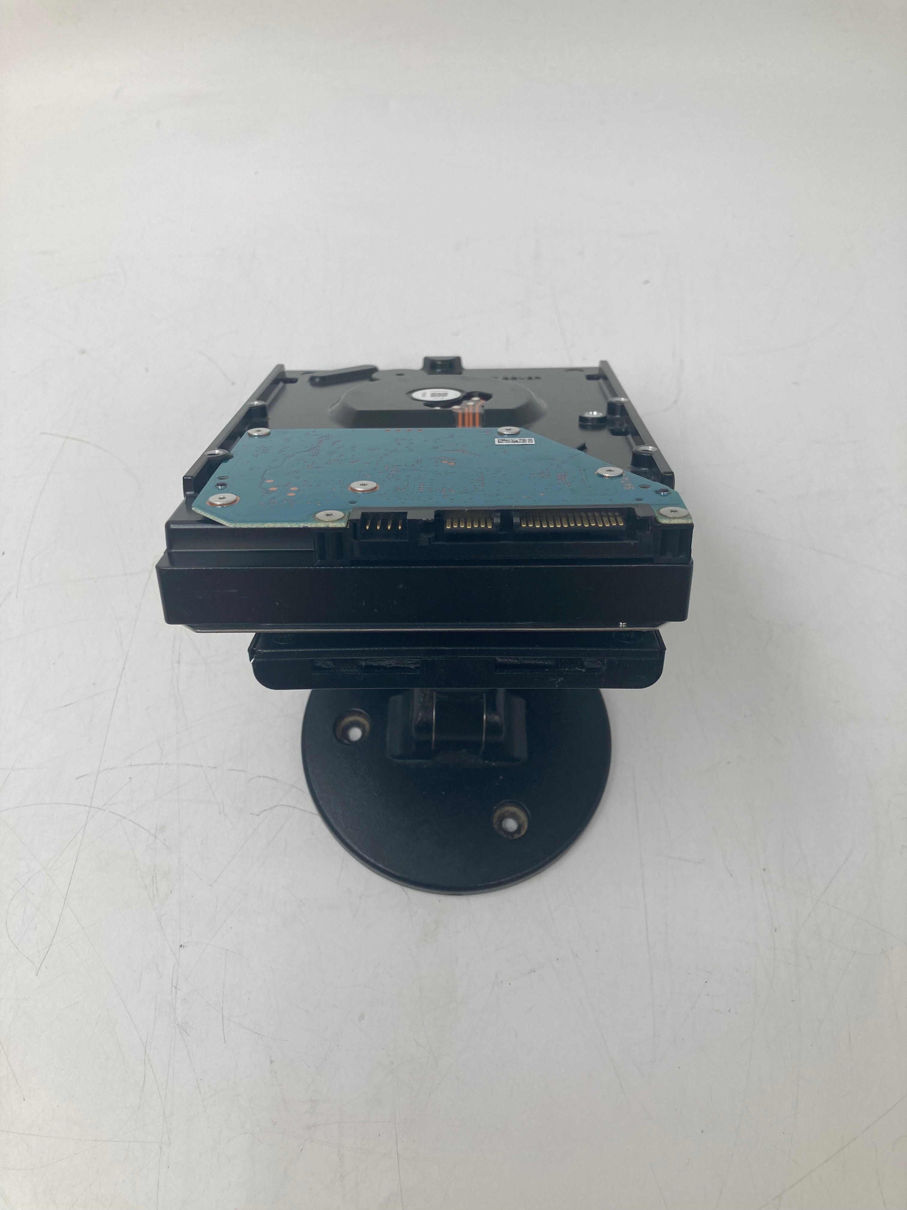 Dell HDD | 2TB | 3.5 inch | SATA | MG03ACA200 | 7.2K RPM | 6Gbps