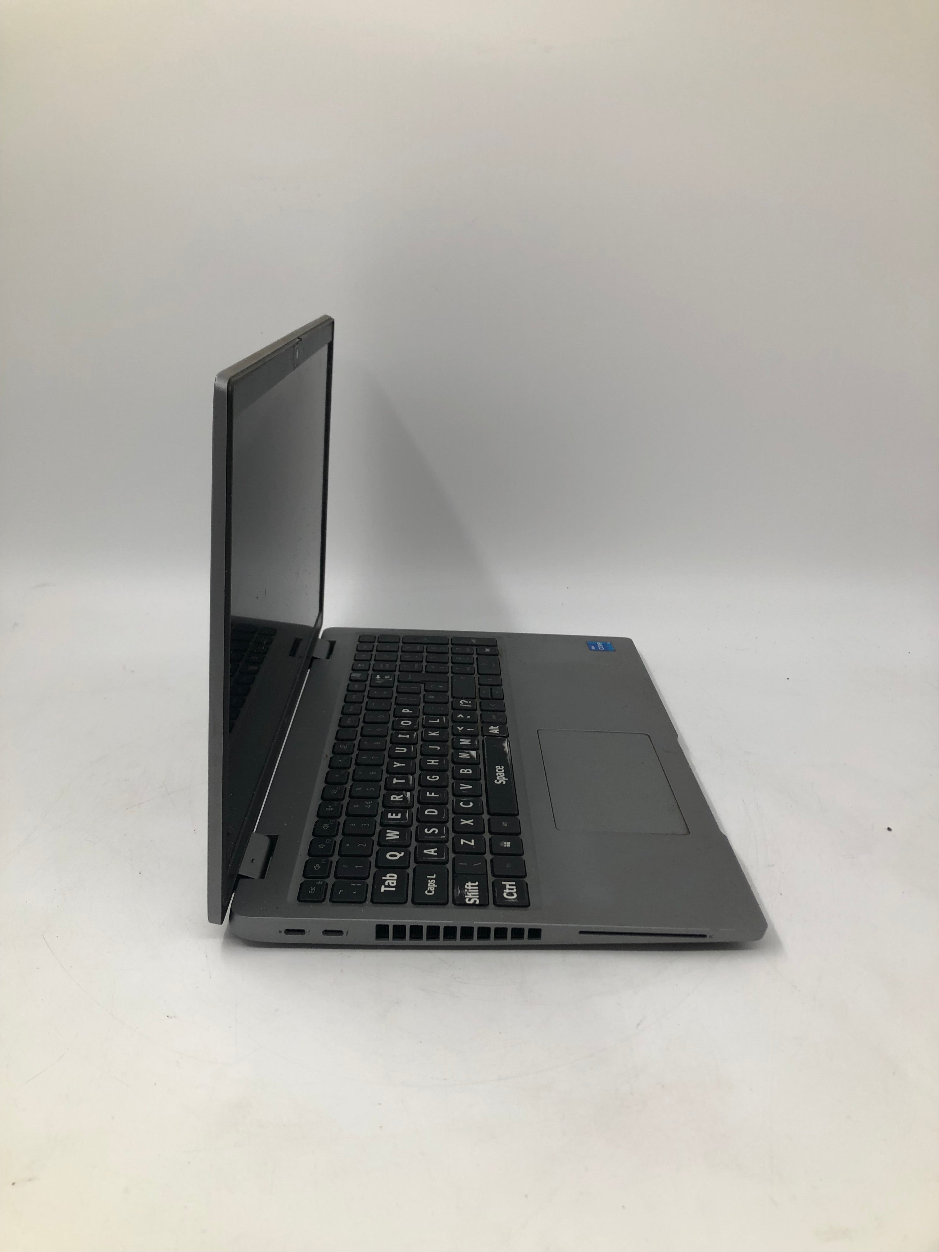Dell Latitude 5520 15" Screen i5 11th Gen 8GB RAM 256GB SSD W11