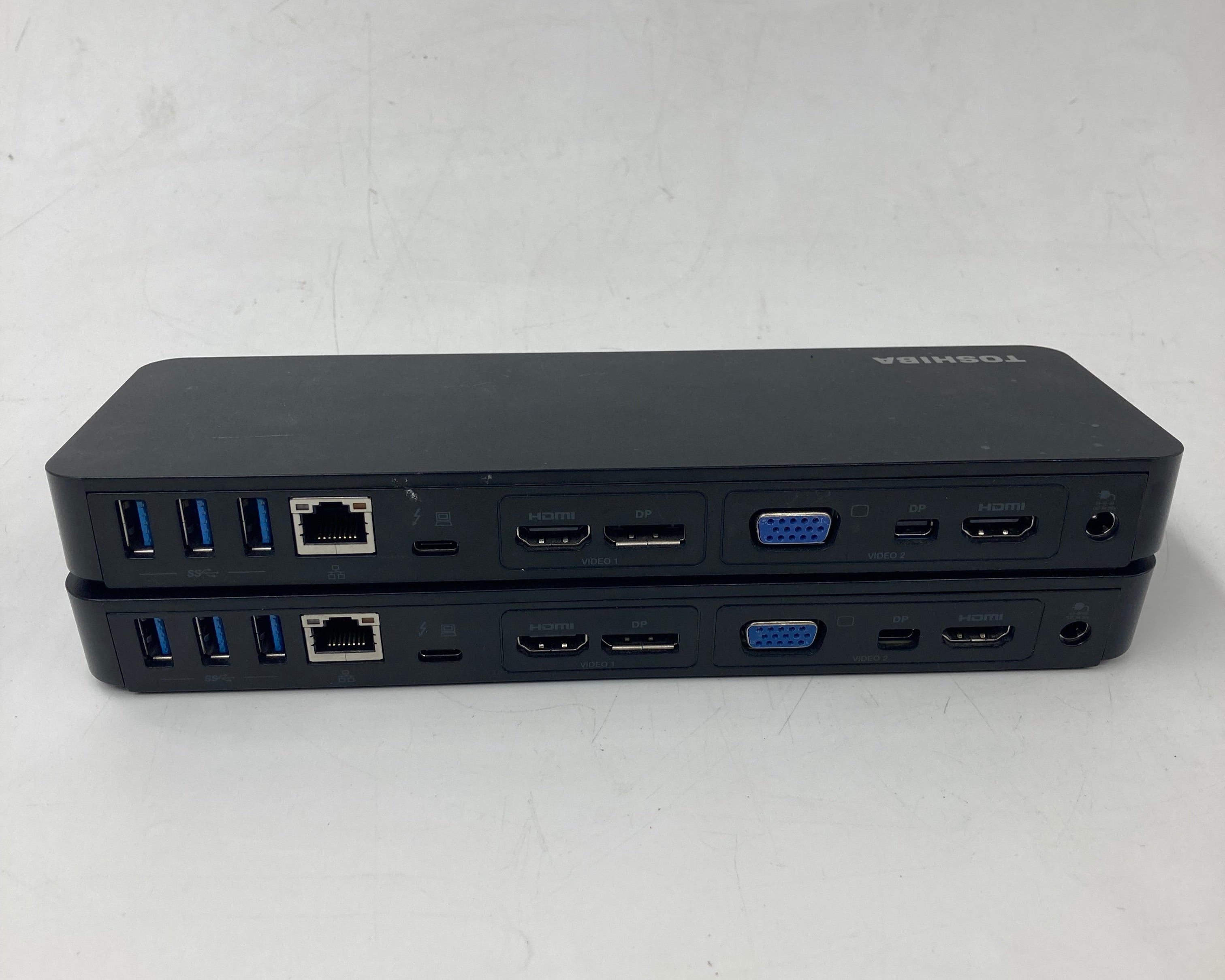 Batch of 2 Toshiba ThunderBolt 3 Docking Stations VGA/HDMI/DP - Black