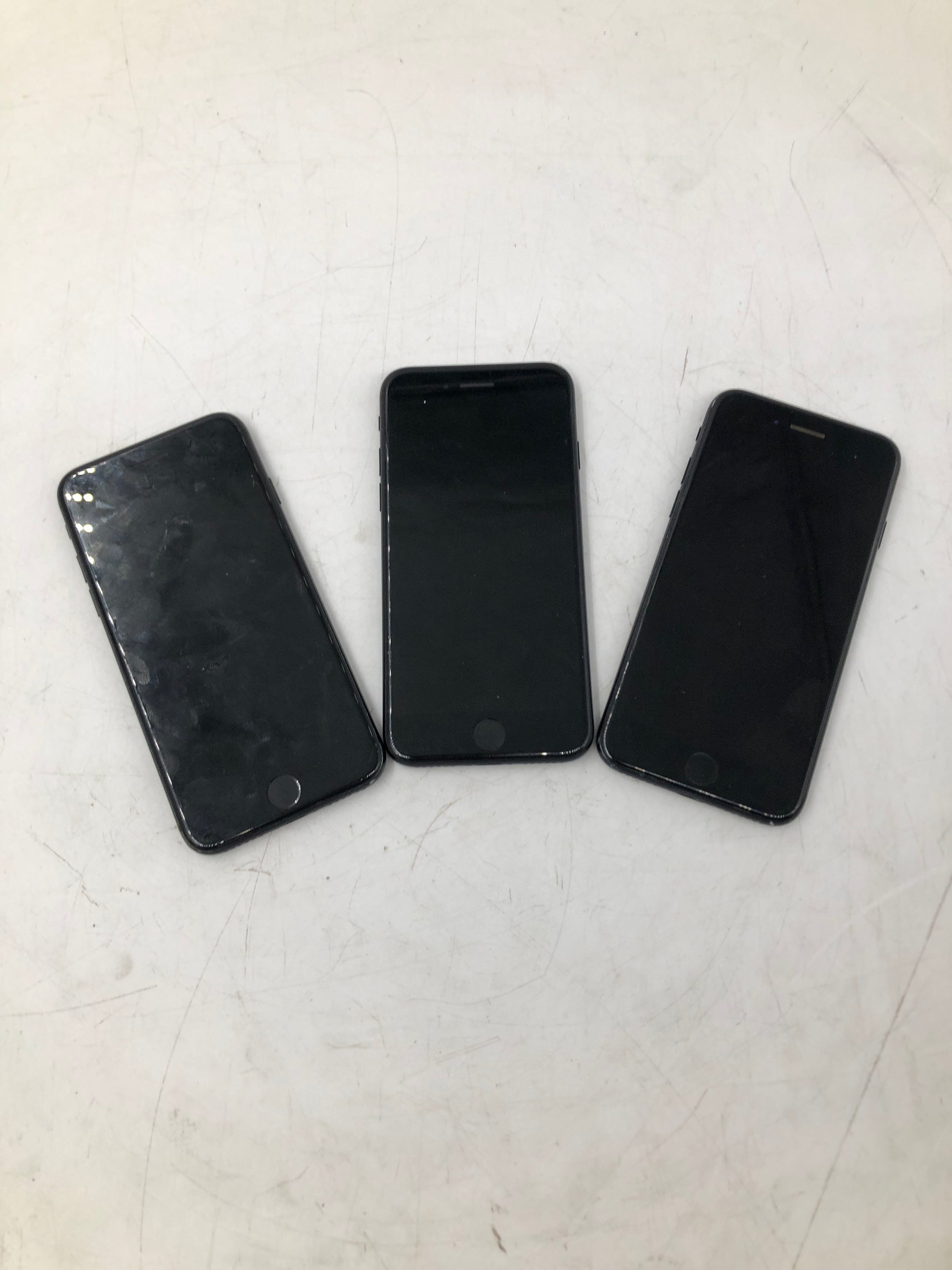 Apple iPhone 7 4.7"Screen 2016 32GB Storage Black [Batch of 3]