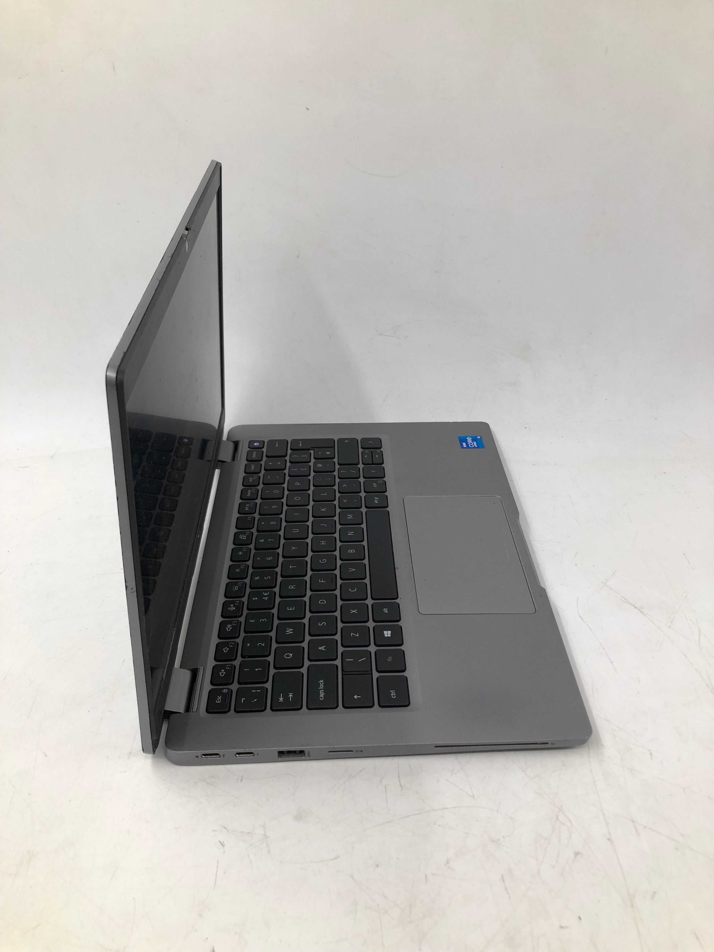 Dell Latitude 5320 13" Screen i5 11th Gen 8GB RAM 256GB SSD W11
