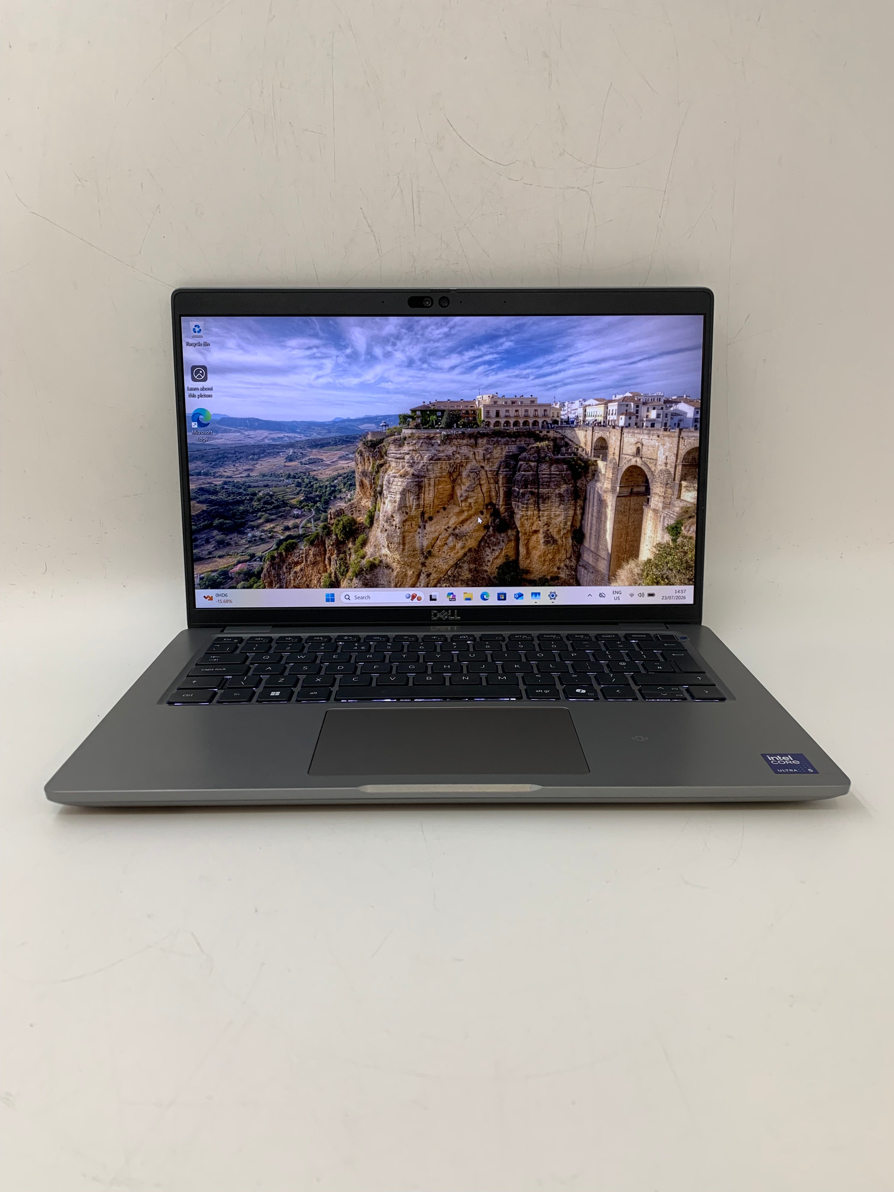 Dell Latitude 5450 | 14" FHD | Ultra 5 135U | 16GB RAM | 1TB SSD | W11 Pro