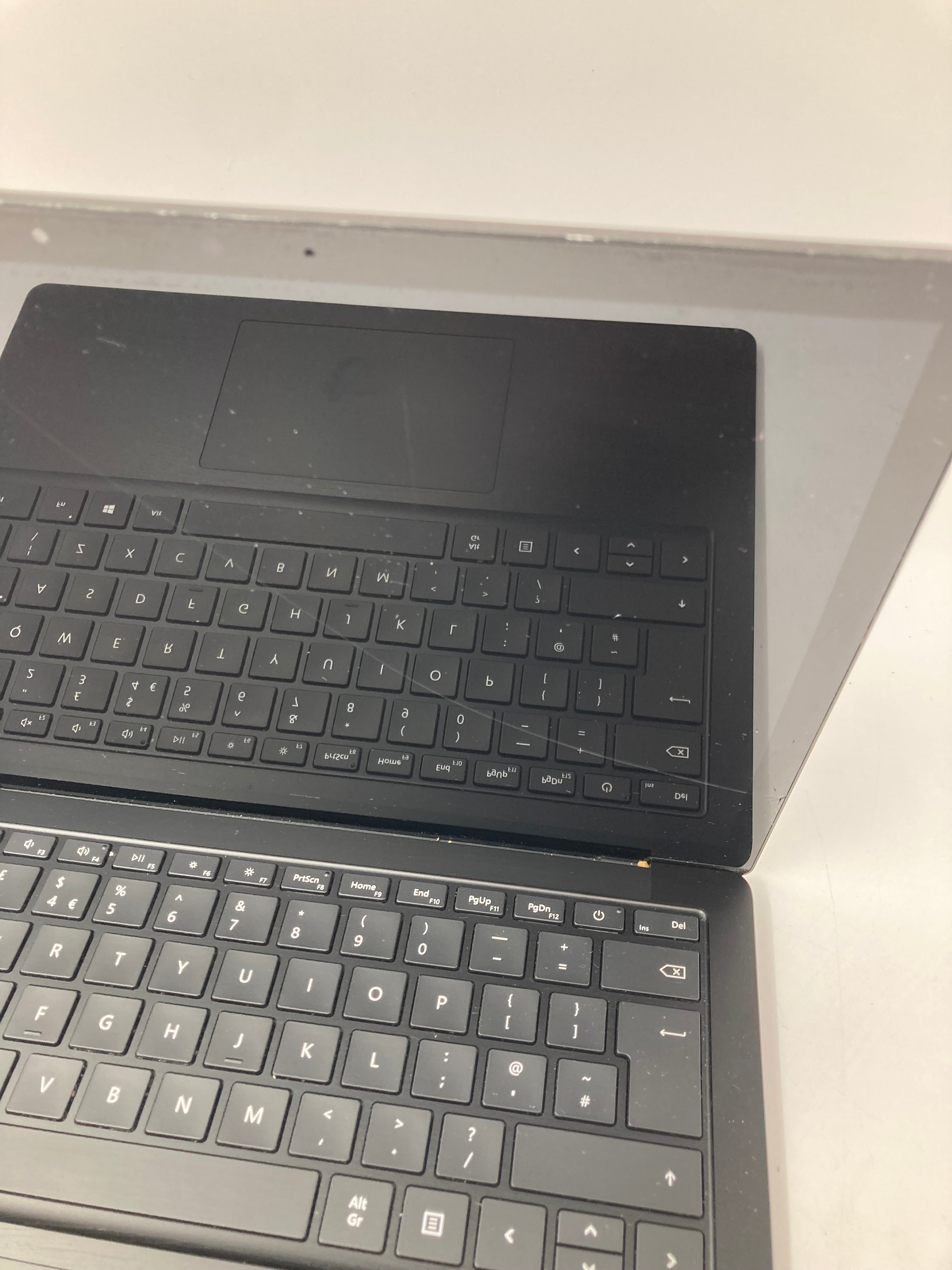 Microsoft Surface Laptop 3 13" i5 10th Gen 8GB RAM 256GB SSD W11