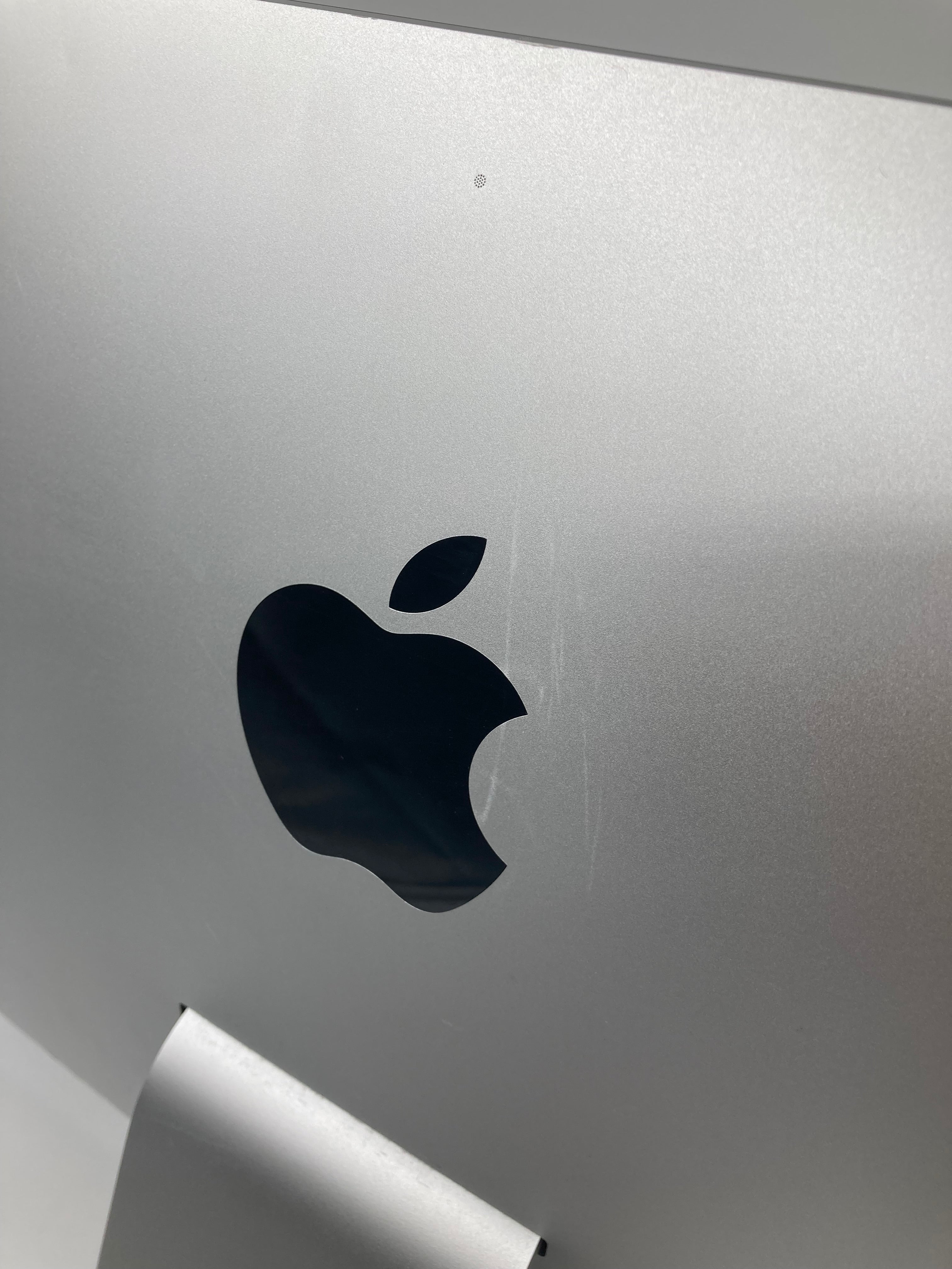 Apple iMac 2013 21.5" Screen i5-3330S 8GB RAM 1TB HDD MacOS Mojave