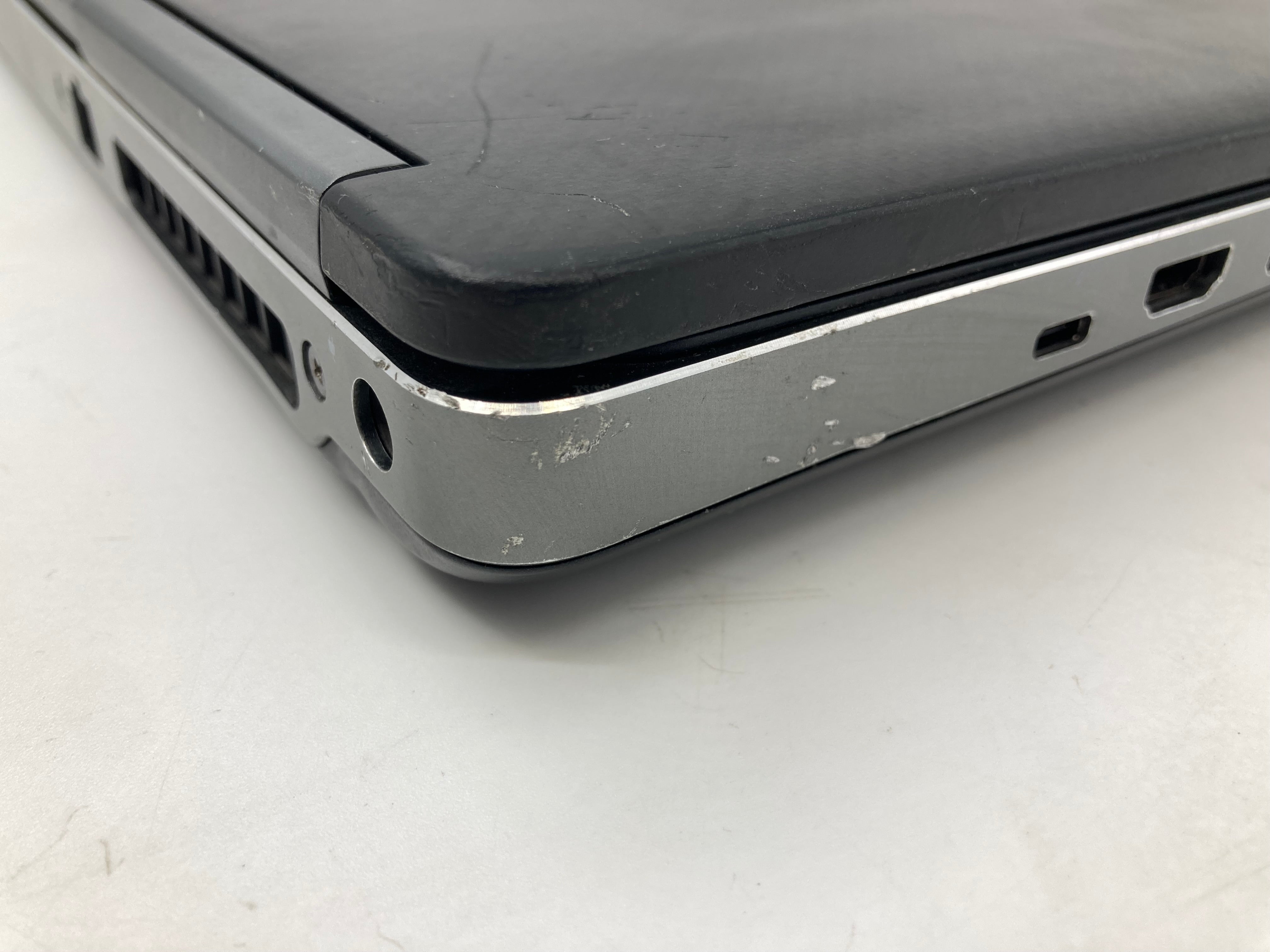 Dell Laptop Precision 7720 17.3" i7 7th Gen 40GB RAM 1TB HDD W10
