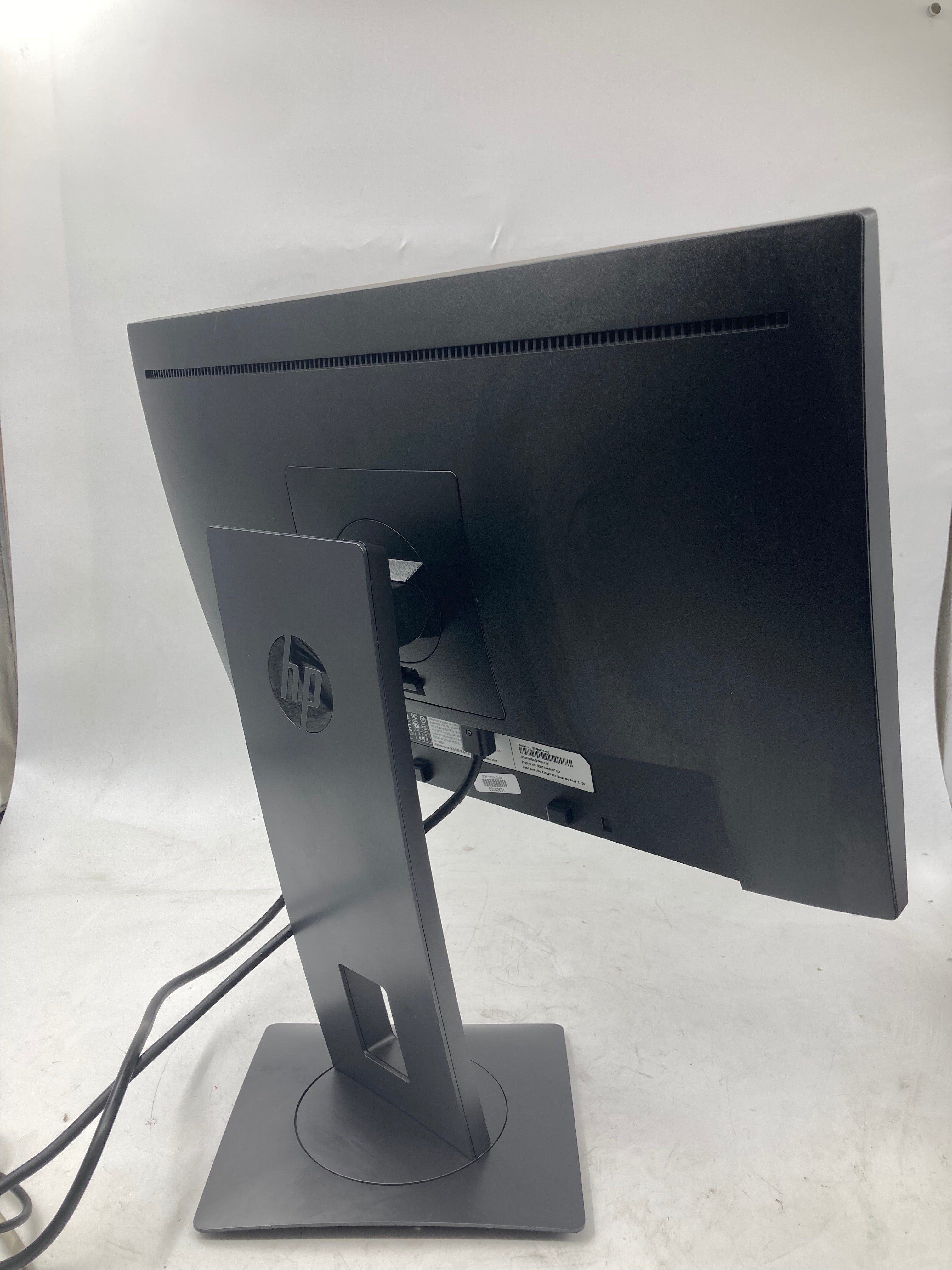LG HP Dell Samsung 22" 24" Screen Monitor DVI HDMI VGA DIsplayPort Lot of 4