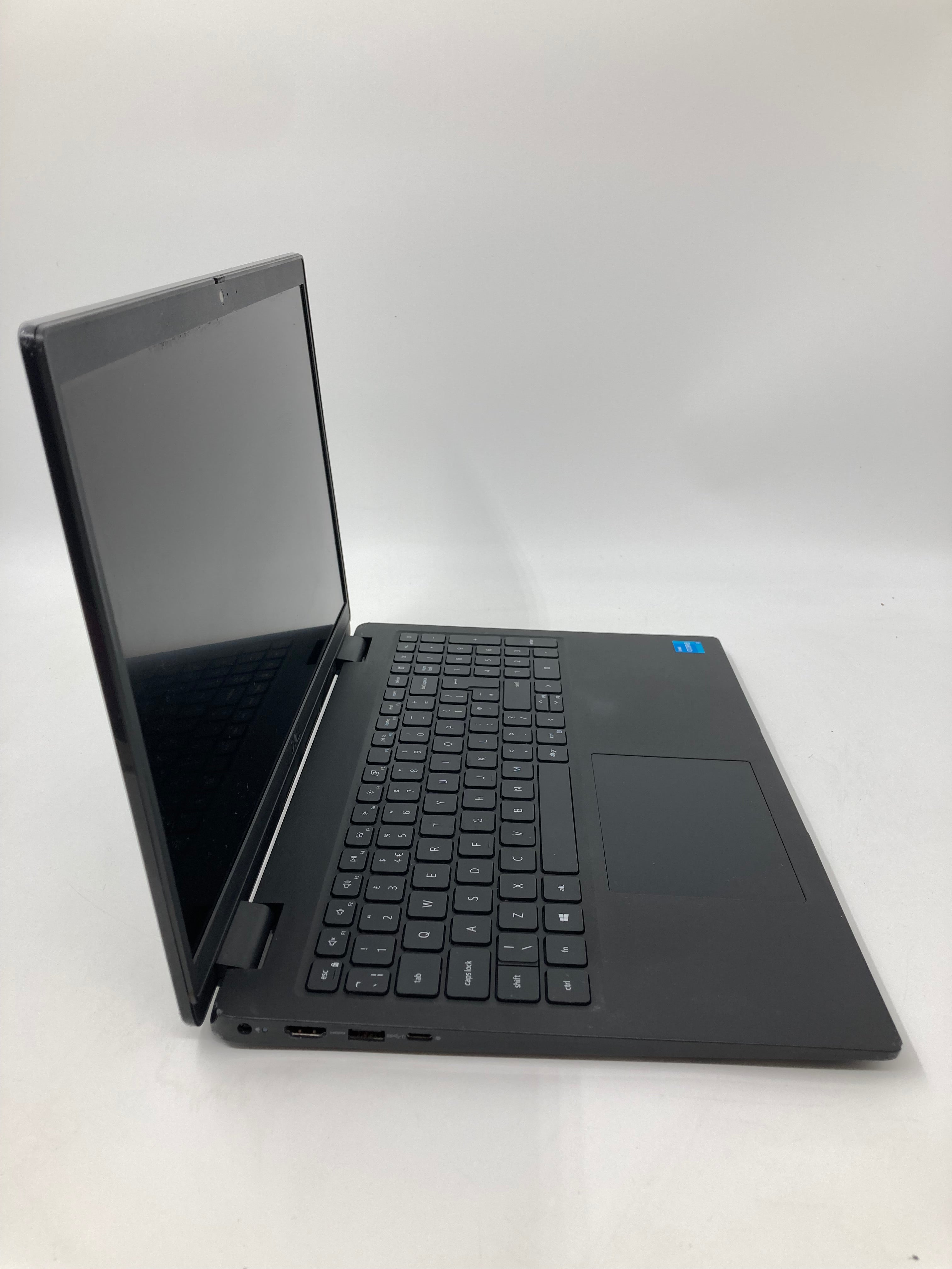 Dell Latitude 3520 15.6" Screen i3 11th Gen 8GB RAM No SSD No OS