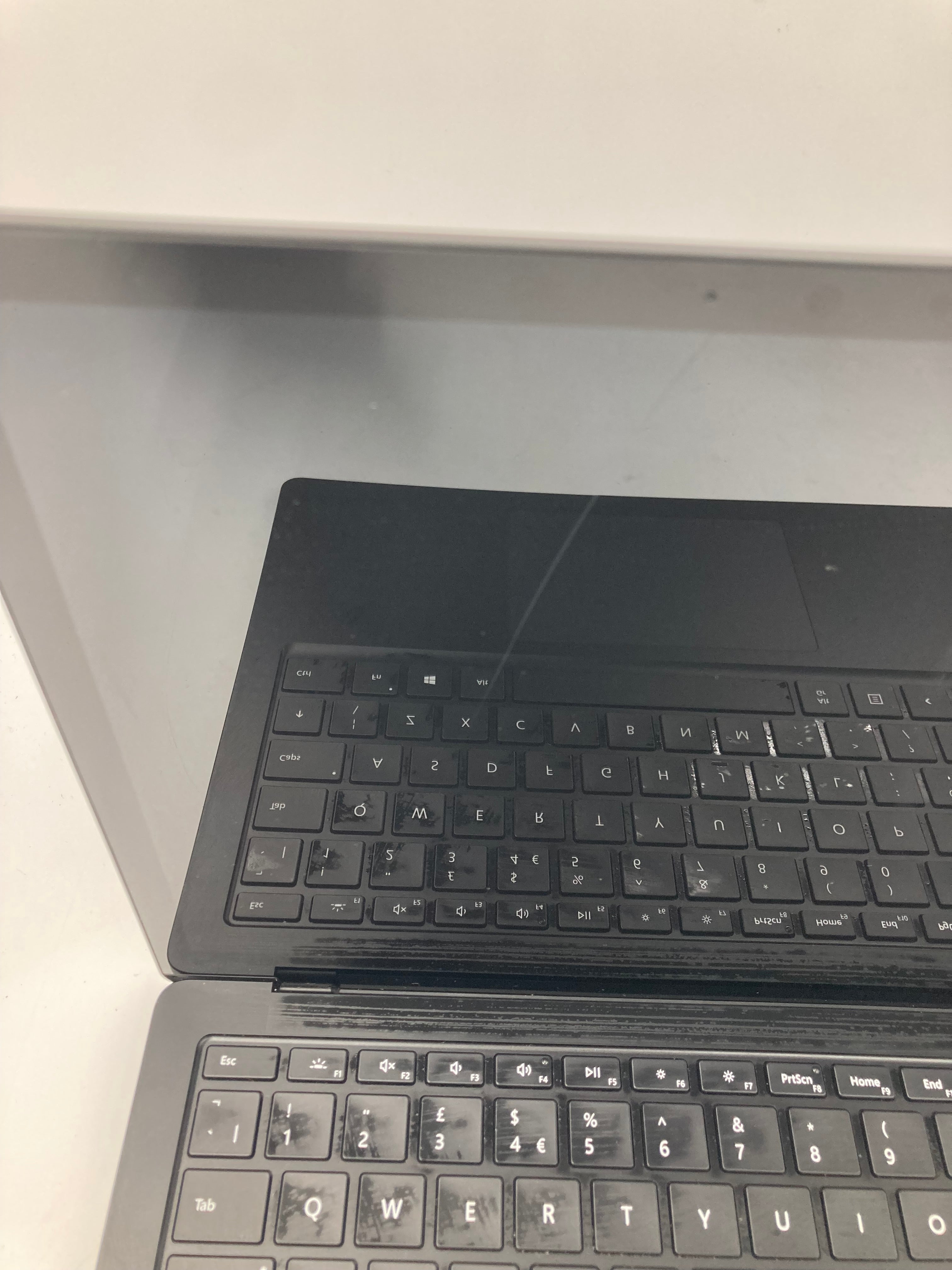 Microsoft Surface Laptop 3 13" i7 10th Gen 16GB RAM 512GB SSD W11