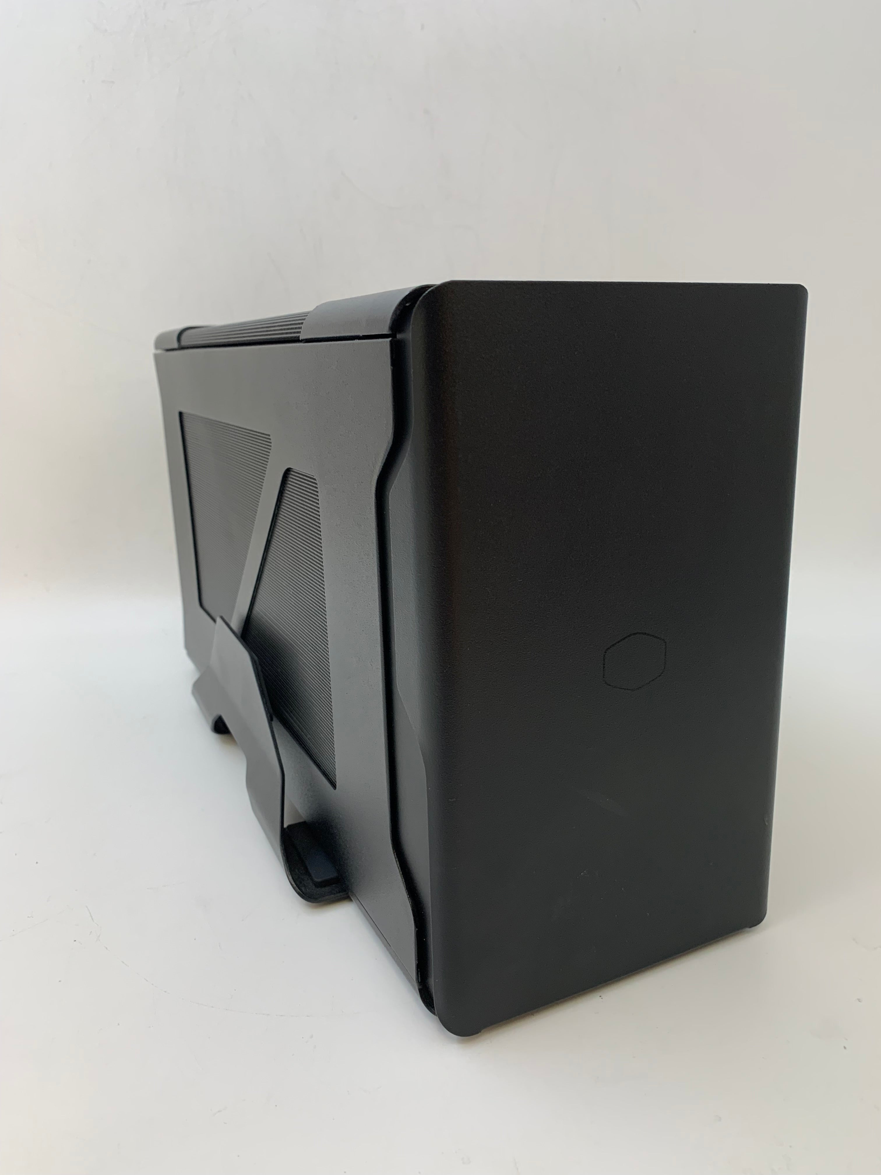 MasterCase EG200 | External Graphics Card (eGPU) Enclosure