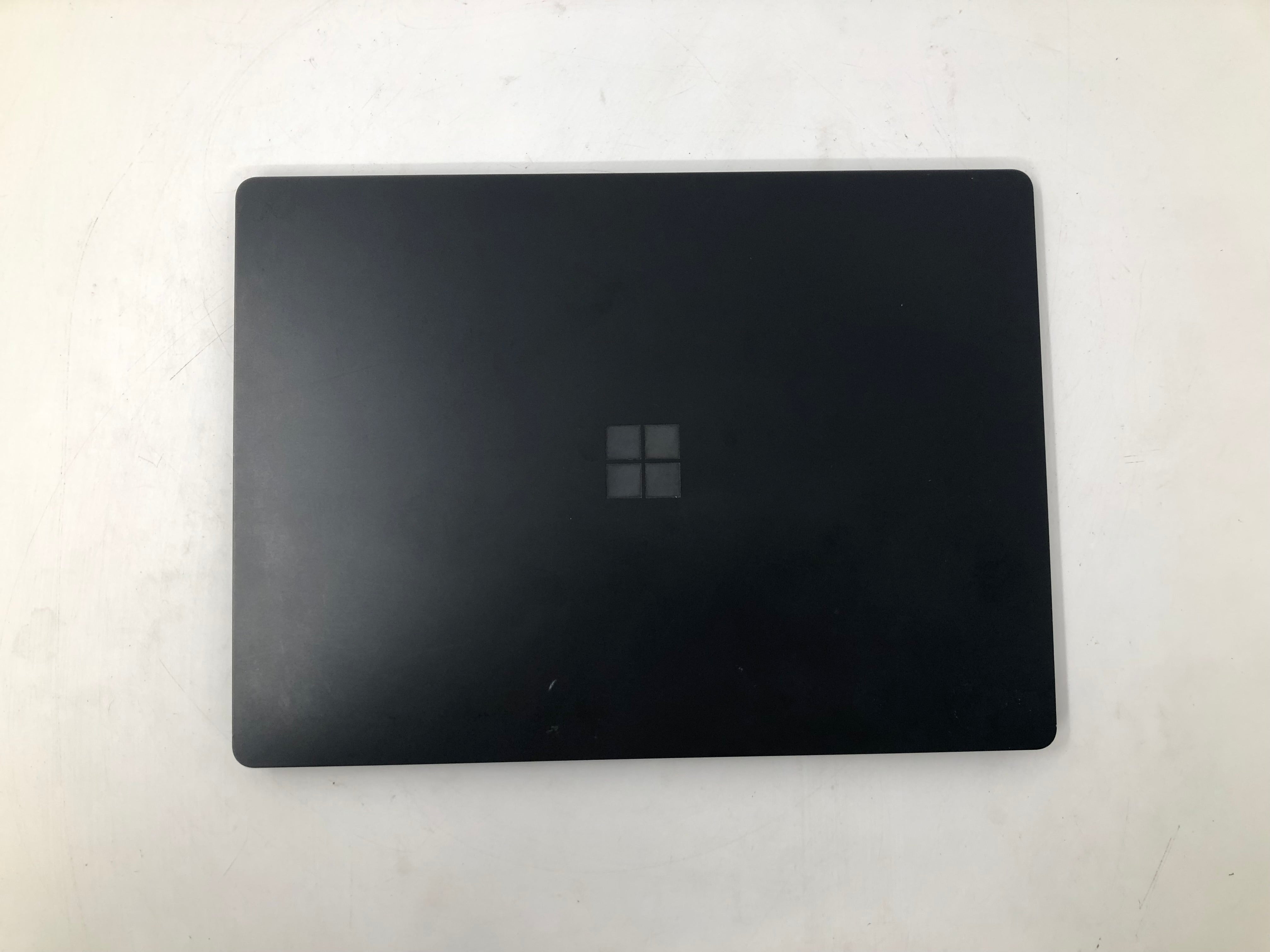 Microsoft Surface Laptop 3 13" TouchScreen i5 10th Gen 8GB RAM 256GB SSD W11