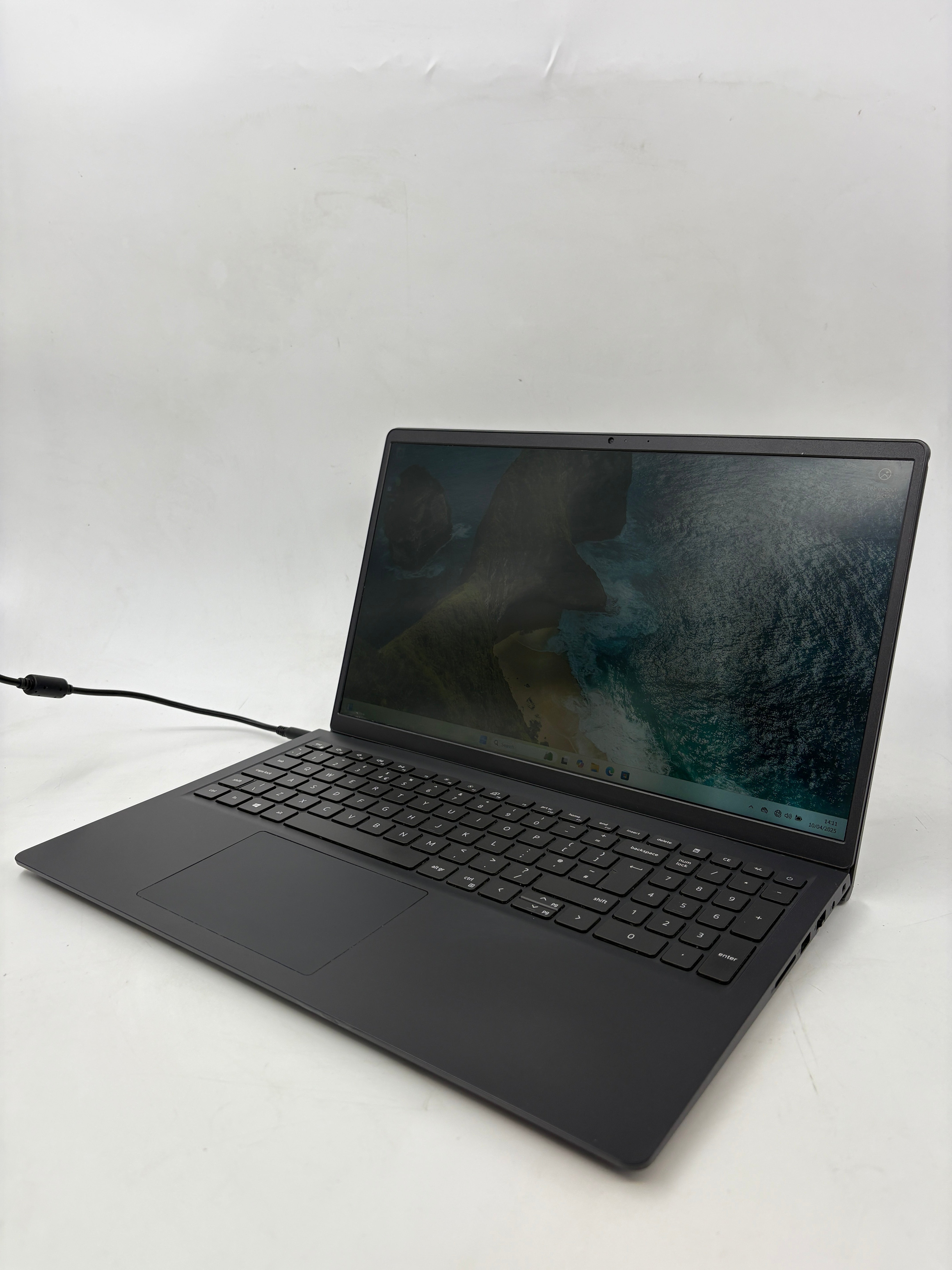 Dell Laptop Vostro 15 3510 15.6" Screen i3 11th Gen 8GB RAM 256GB SSD W11