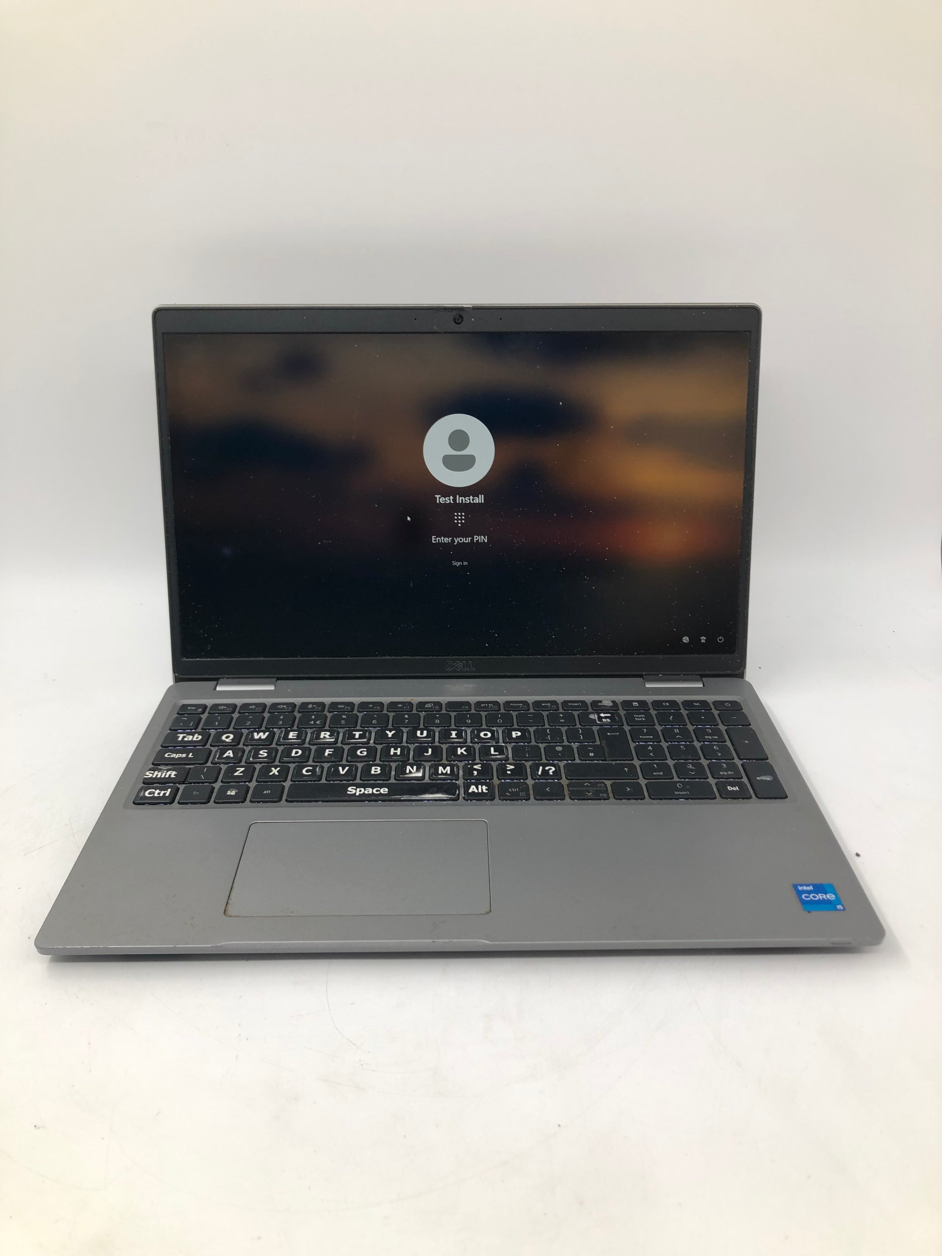 Dell Latitude 5520 15" Screen i5 11th Gen 8GB RAM 256GB SSD W11