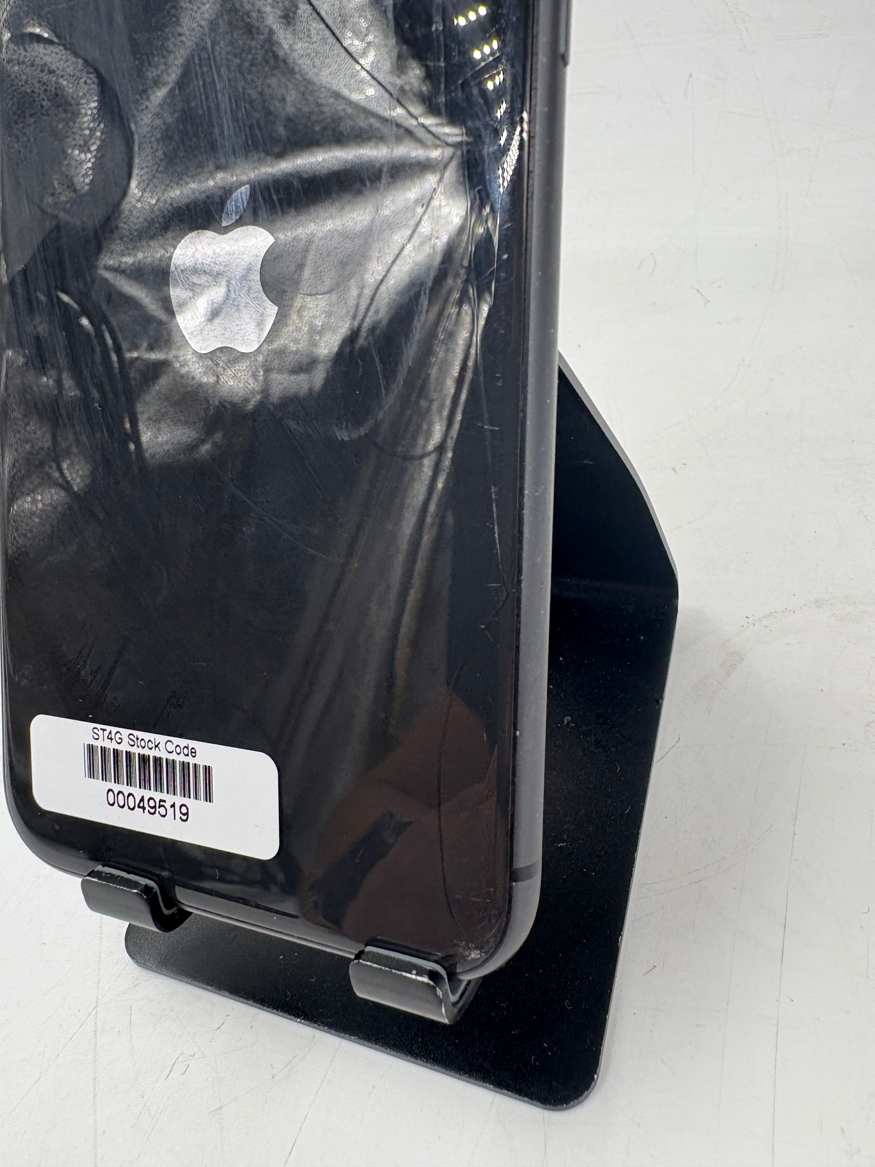 Apple iPhone 11 MHDH3B/A 128GB - Grade C