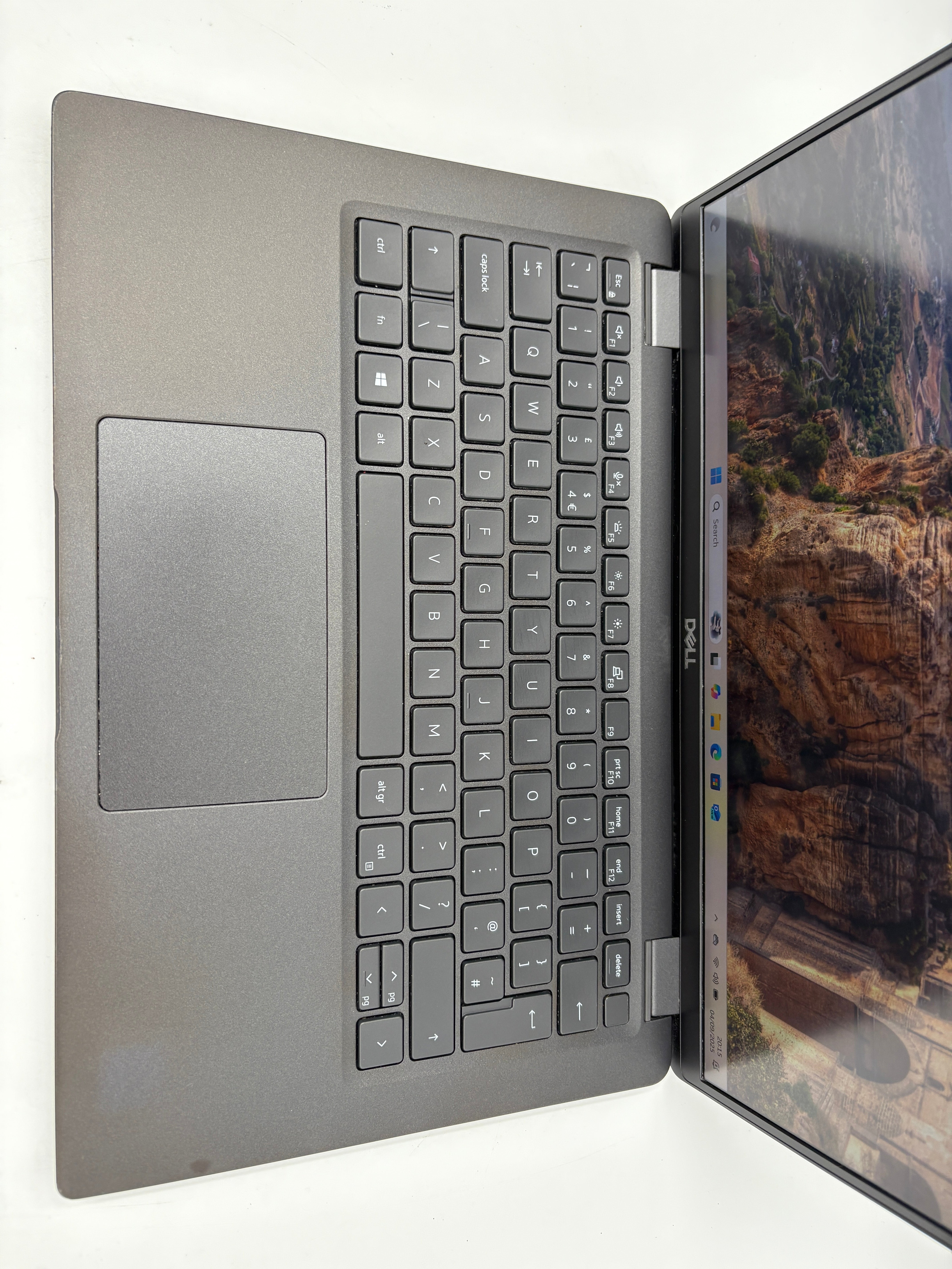 Dell Laptop Latitude 7410 14" Screen i7 10th Gen 16GB RAM 512GB SSD W11