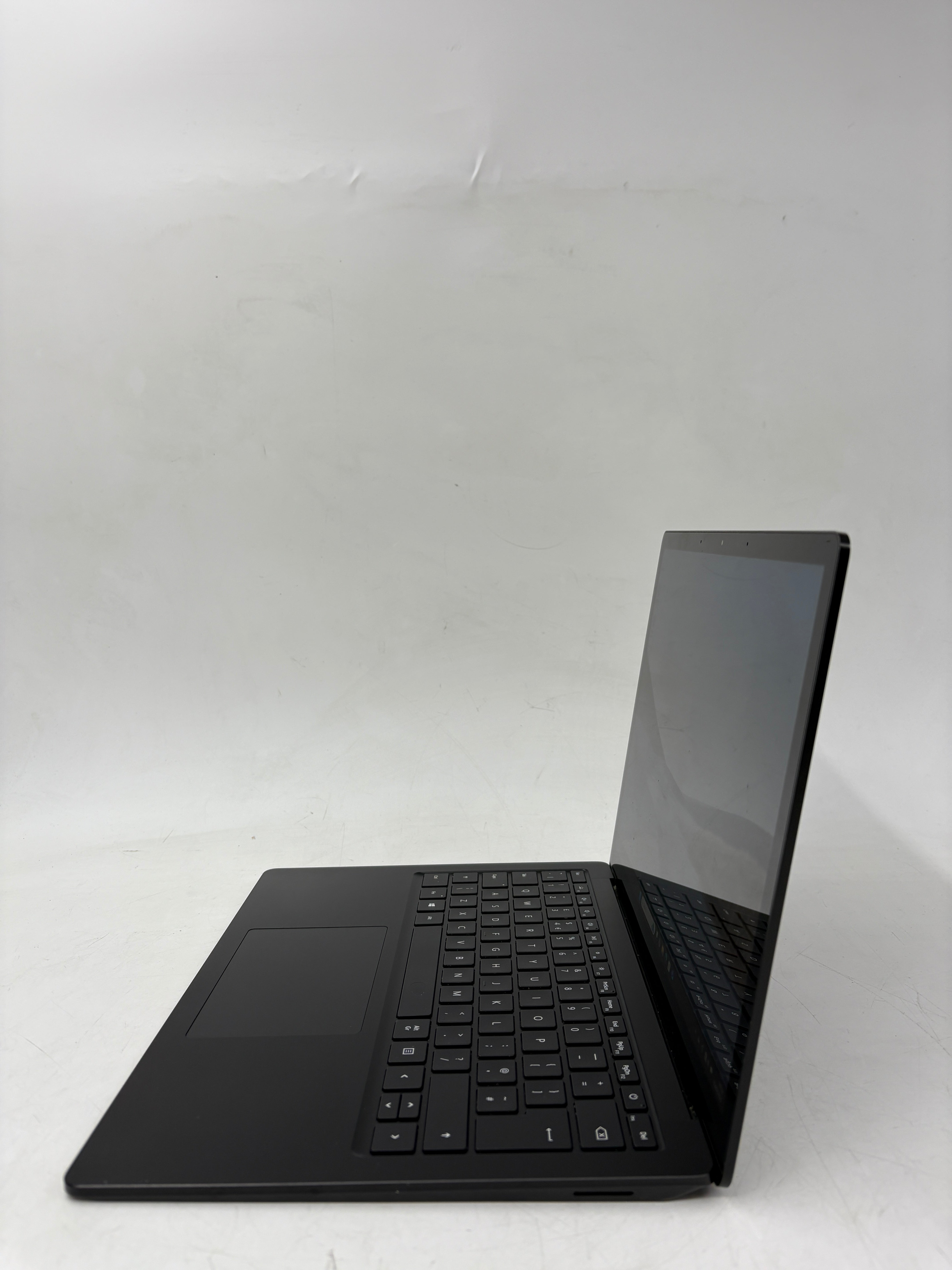 Microsoft Surface Laptop 3 13.5" Touchscreen i5 10th Gen 8GB RAM 256GB SSD W11