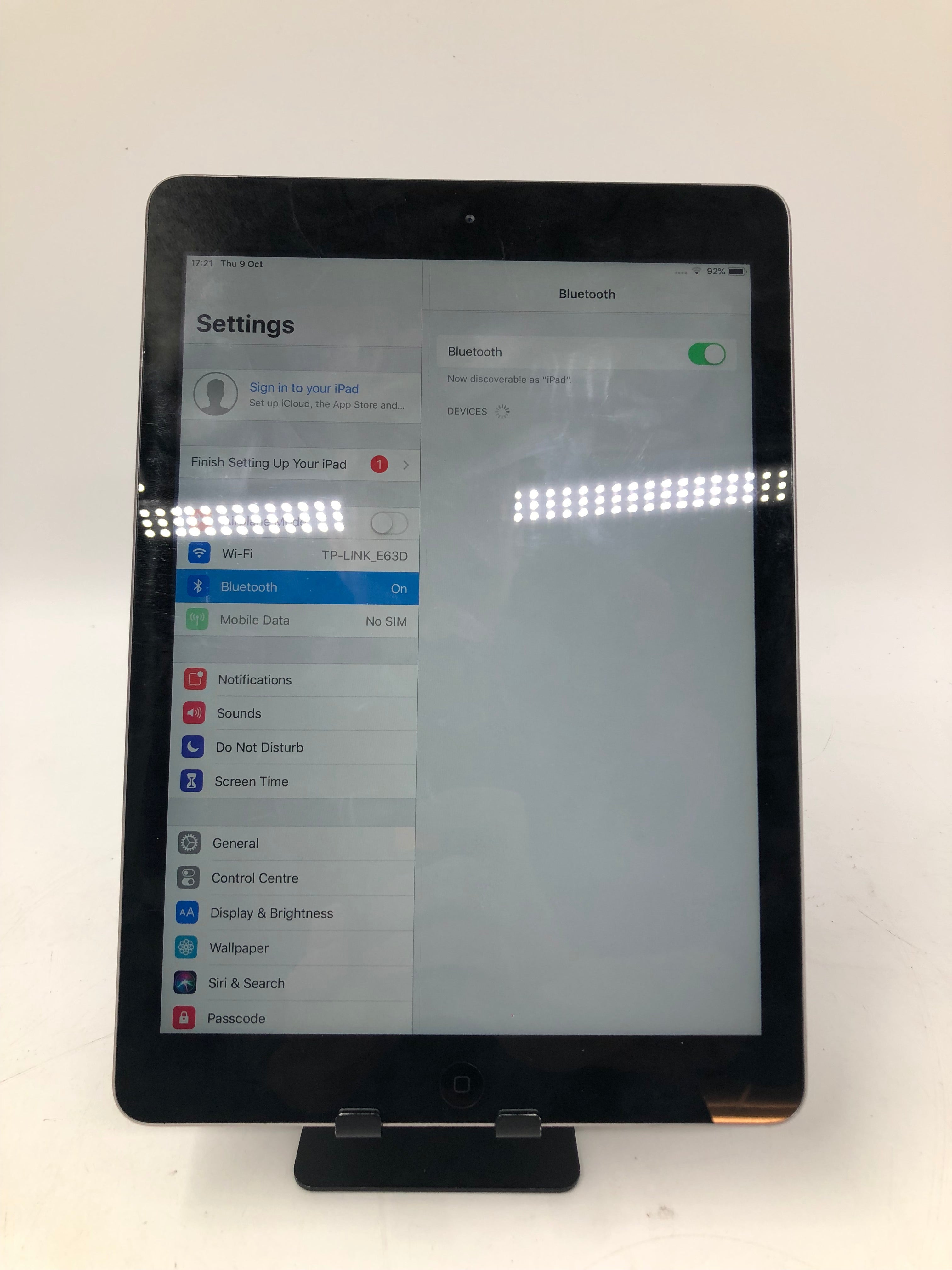 Apple iPad Air 2013 9.7" Screen 32GB Storage Silver