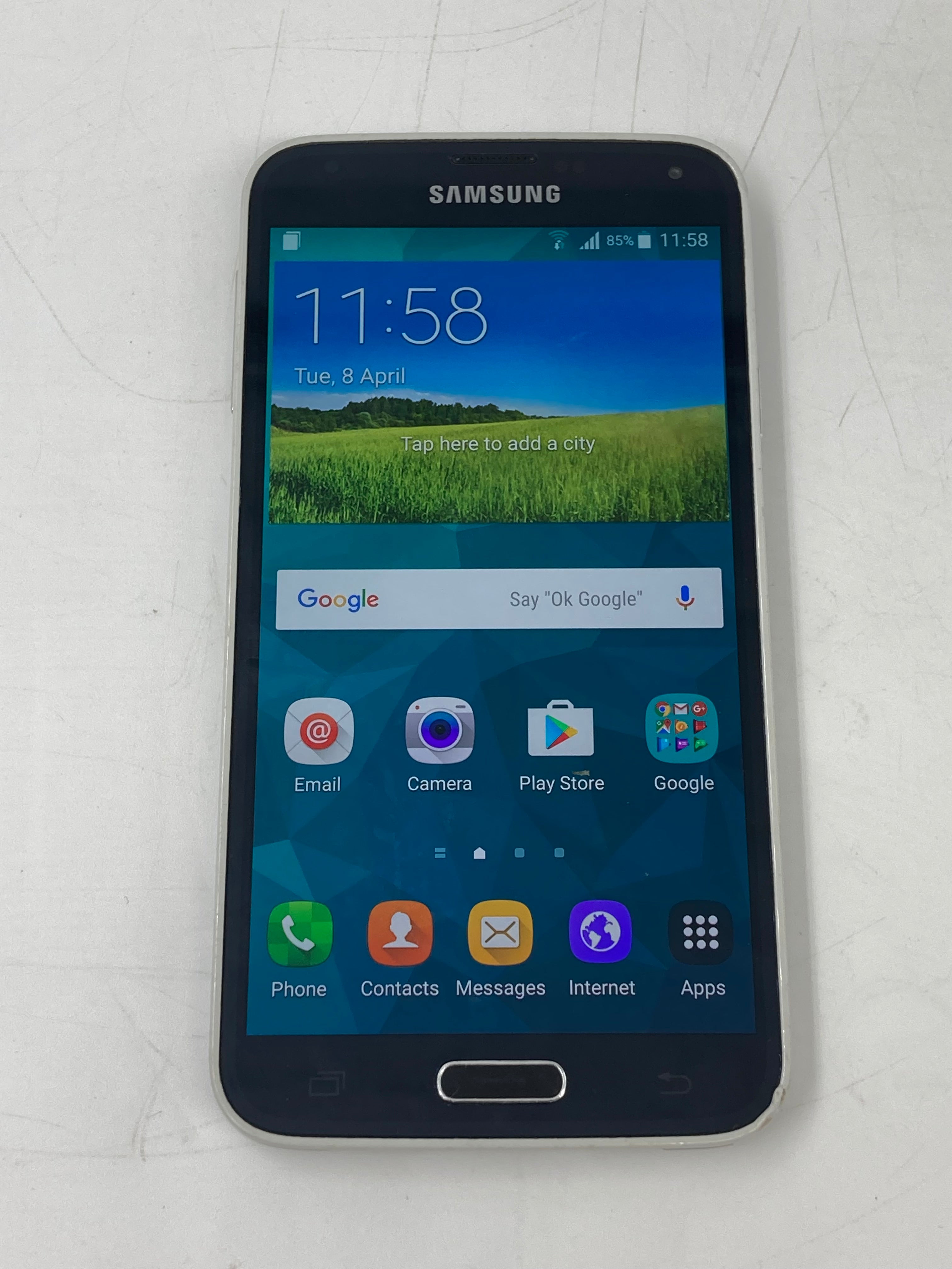 Batch of 4 Samsung Mobile Phone's - Mixed Models *See Description*
