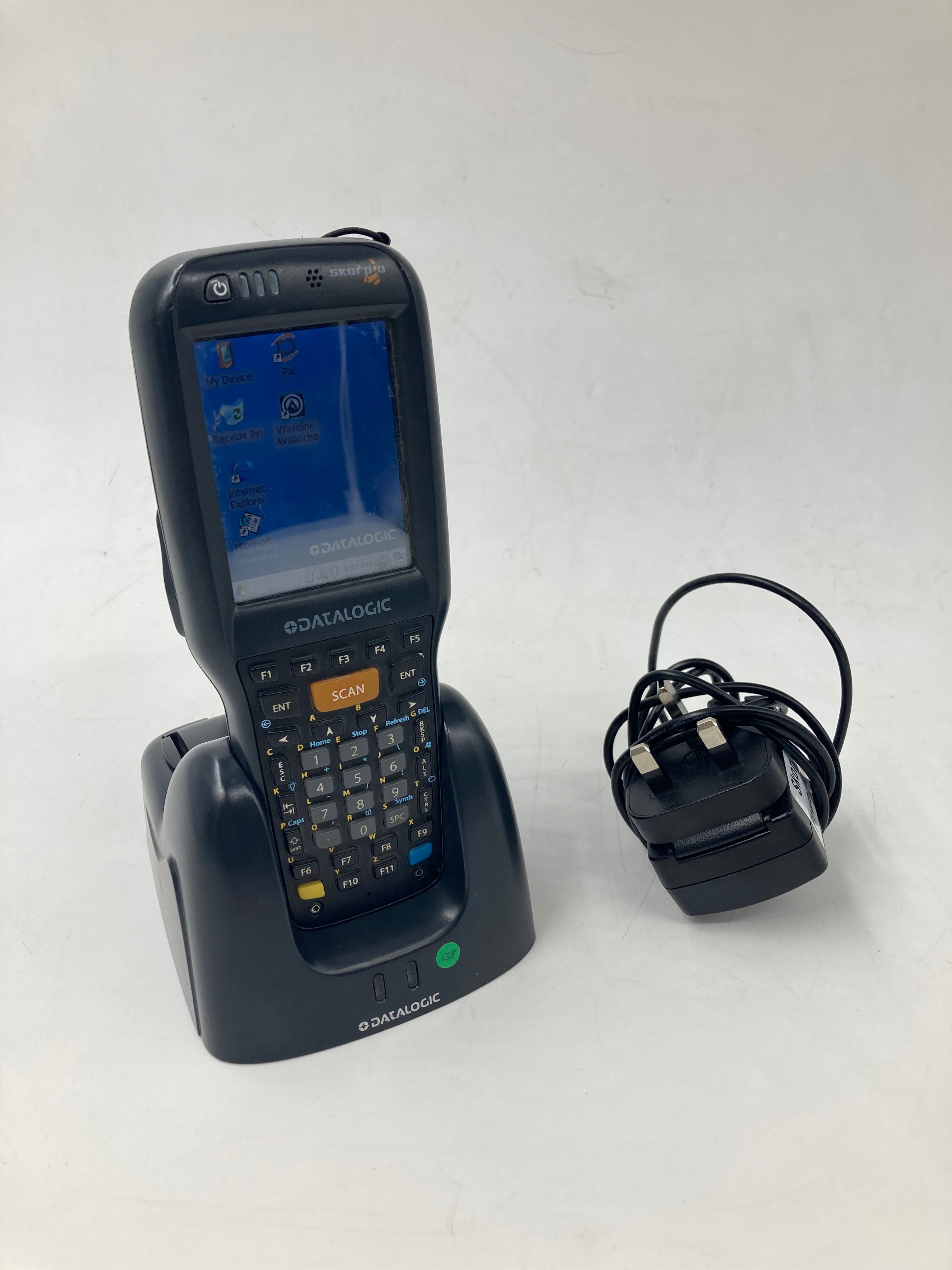 DATALOGIC Barcode Scanner Skorpio SKORPIOX3 Mixed P/N + 2 batteries