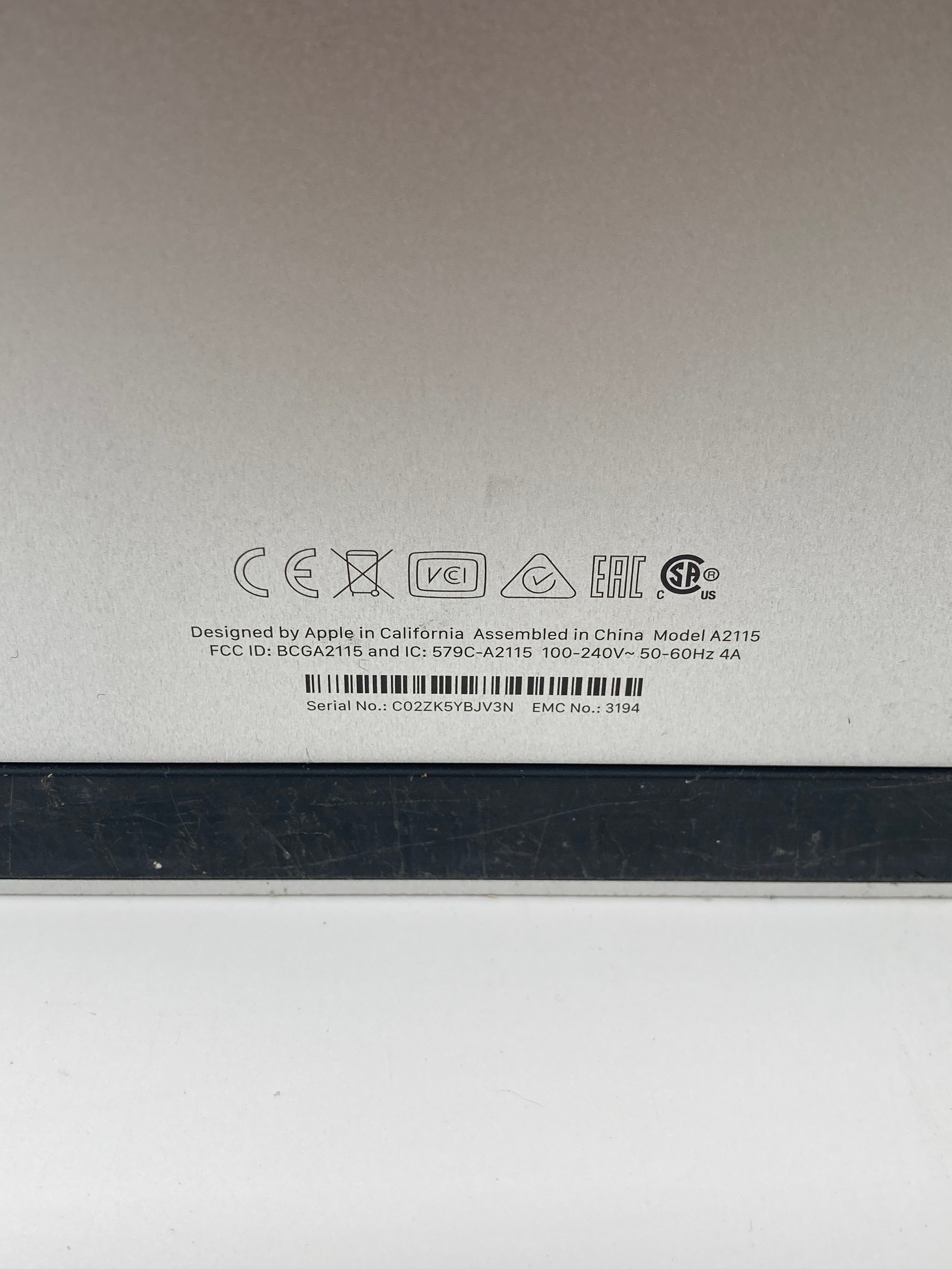 Apple iMac 2019 27" Retina 5K Screen i5-8500 16GB RAM 1TB HDD MacOS Sequioa