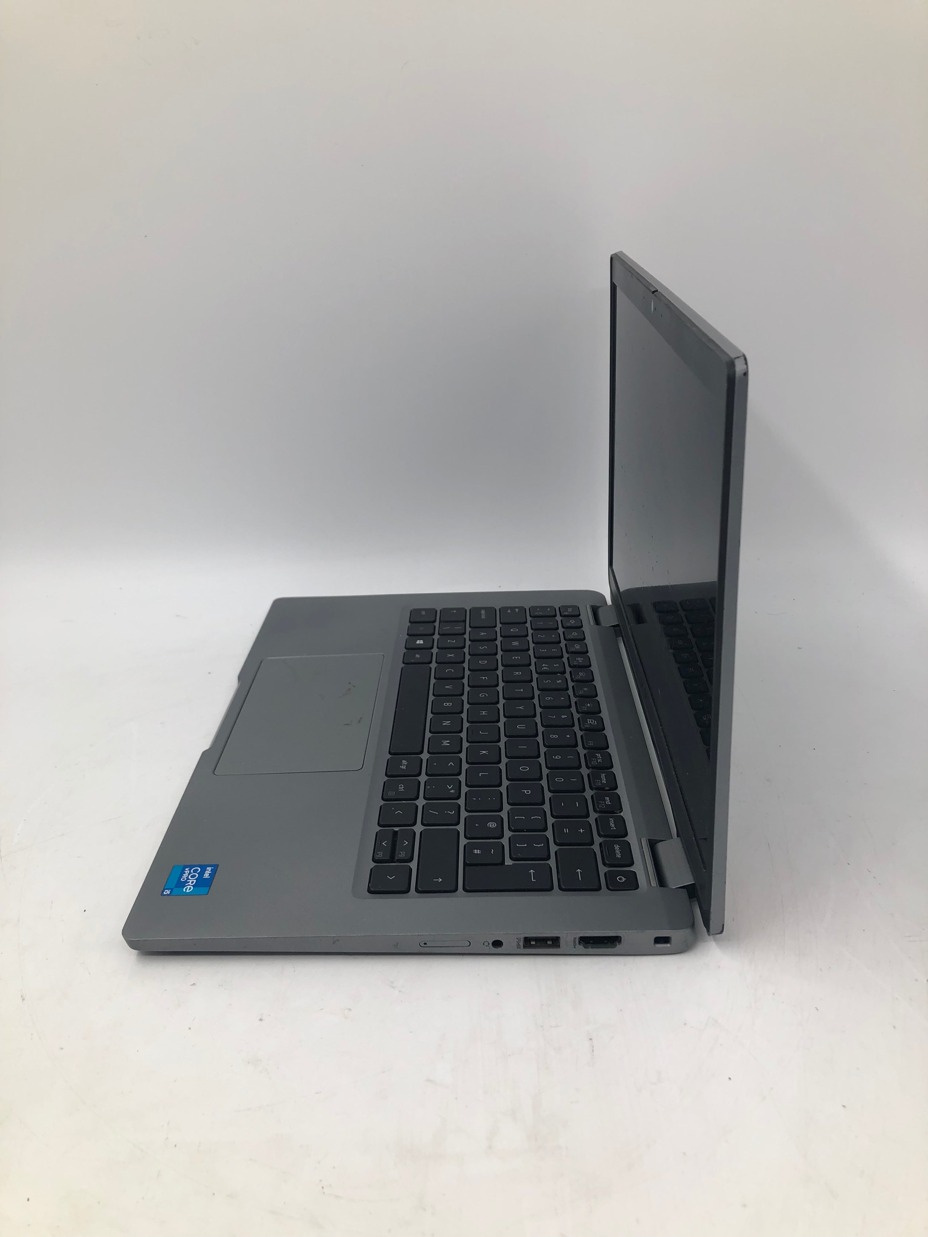 Dell Latitude 5320 13" Screen i5 11th Gen 8GB RAM 256GB SSD W11