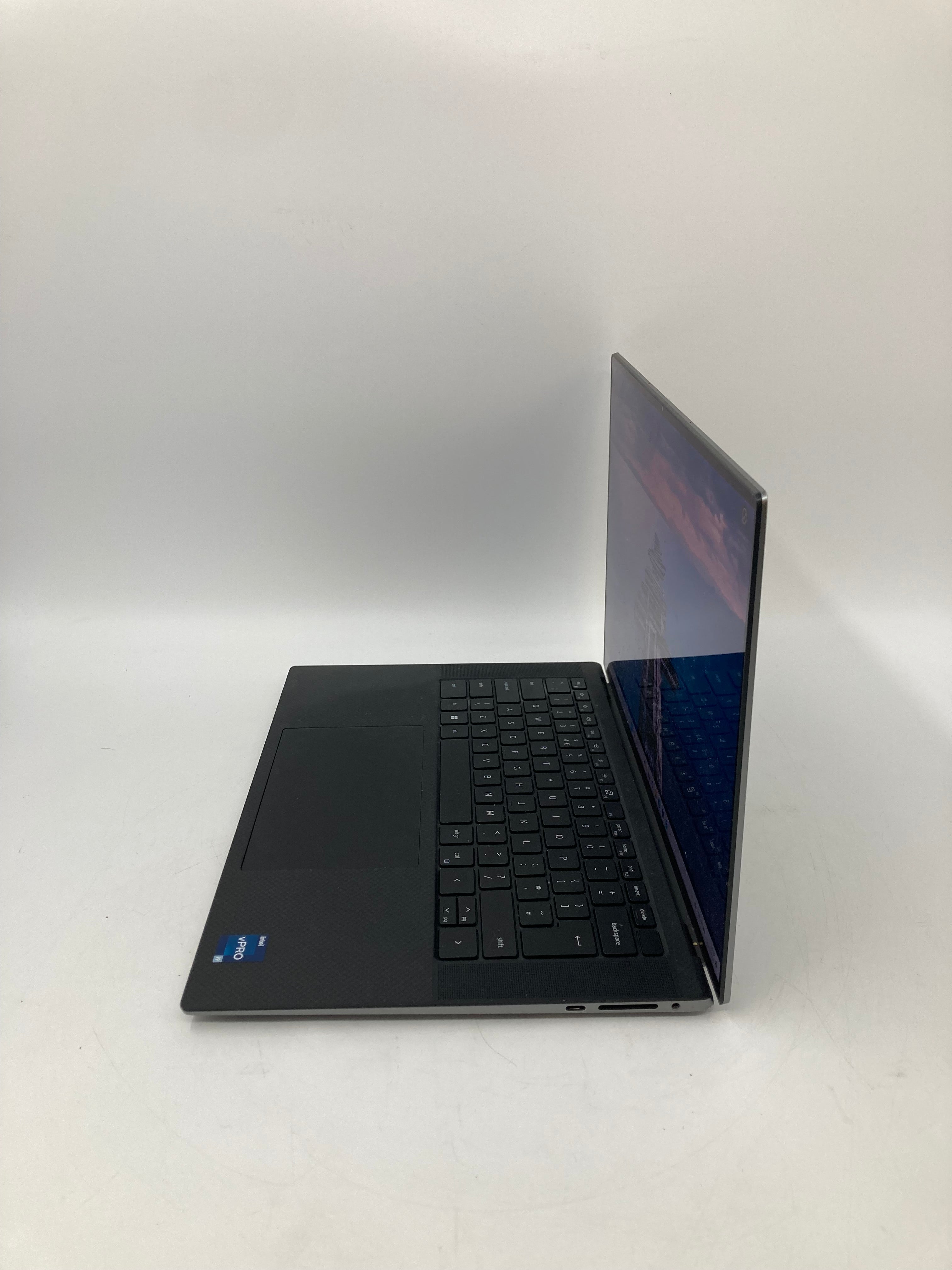 Dell Precision 5570 15" TouchScreen i9 12th Gen 32GB RAM 1TB SSD W11 RTX A2000