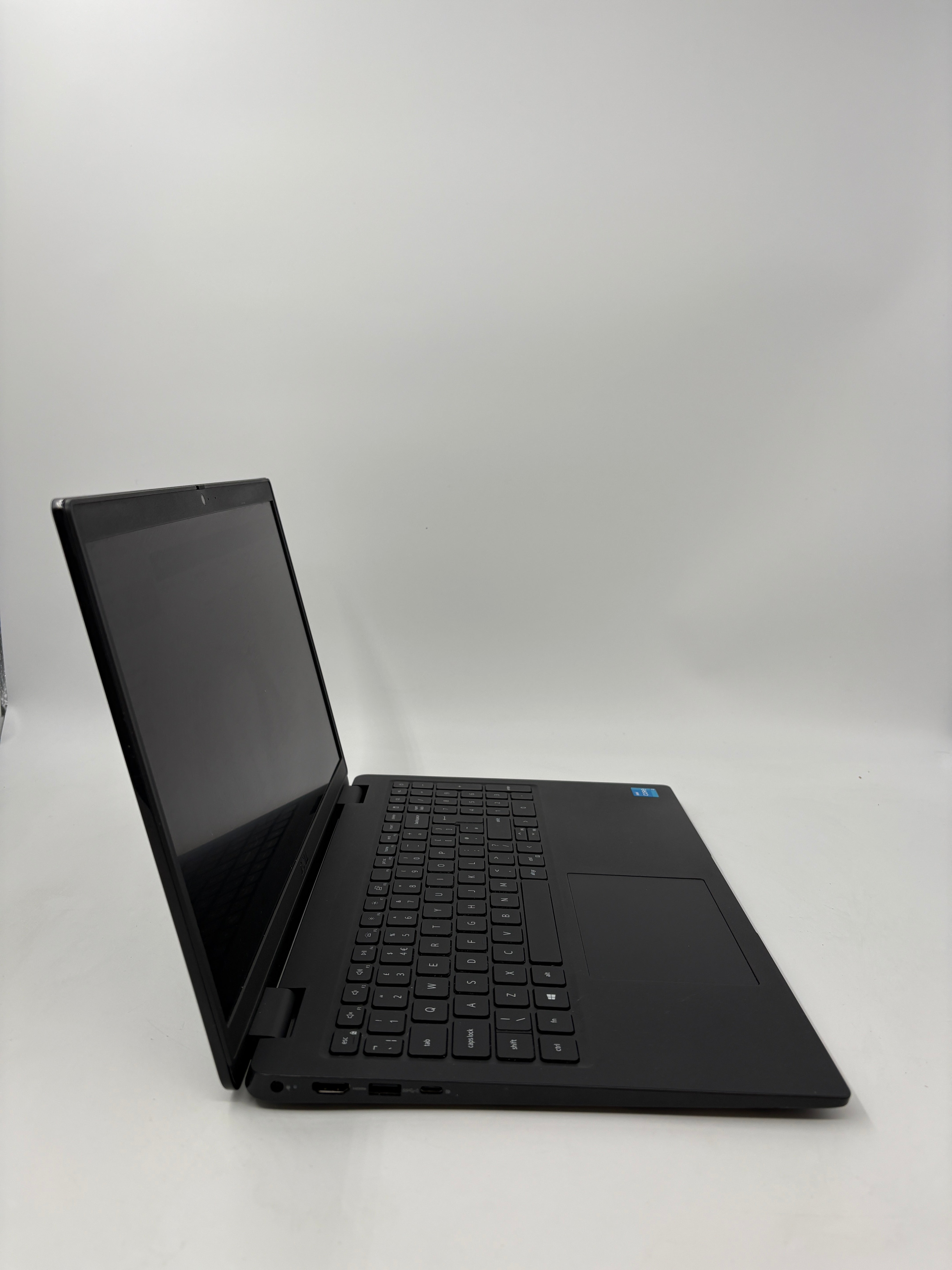 Dell Laptop Latitude 3520 15.6" Screen i3 11th Gen 8GB RAM No SSD No OS