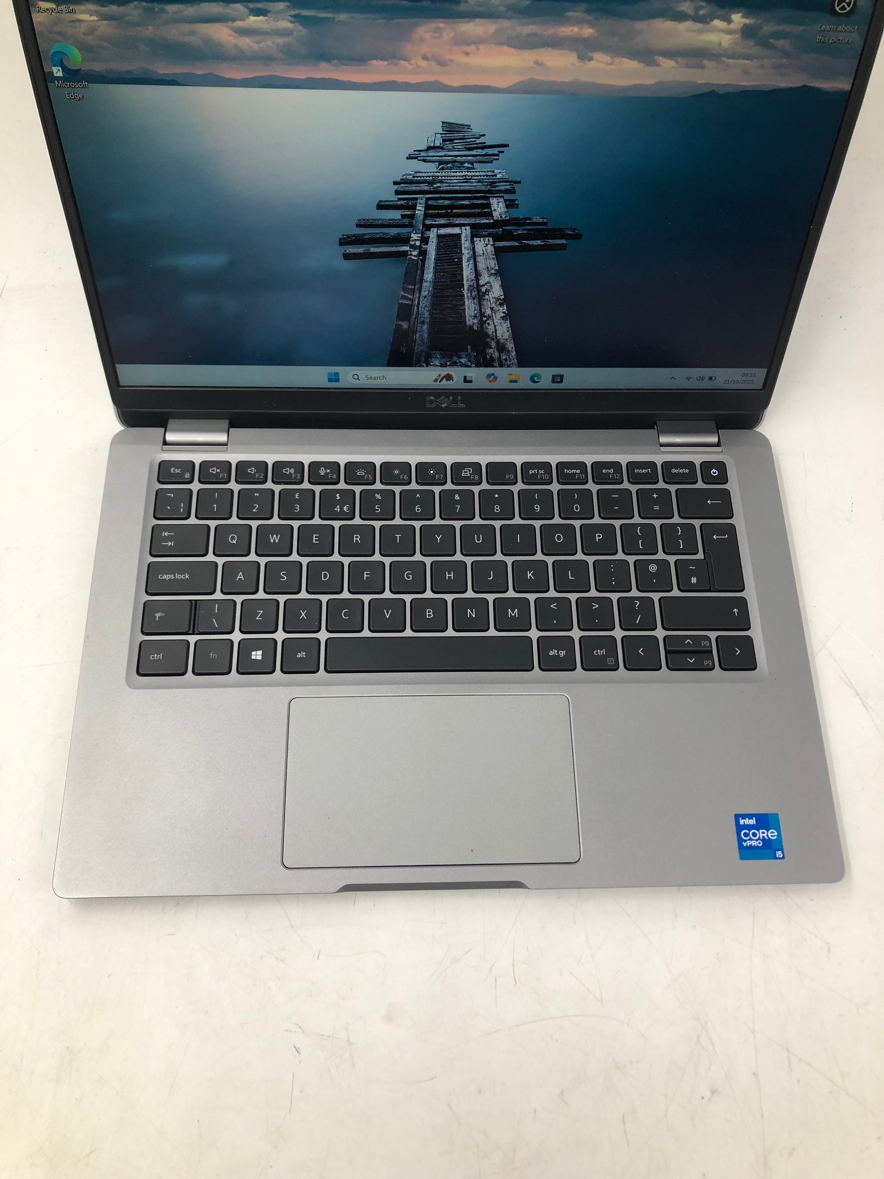 Dell Latitude 5320 13" Screen i5 11th Gen 8GB RAM 256GB SSD W11